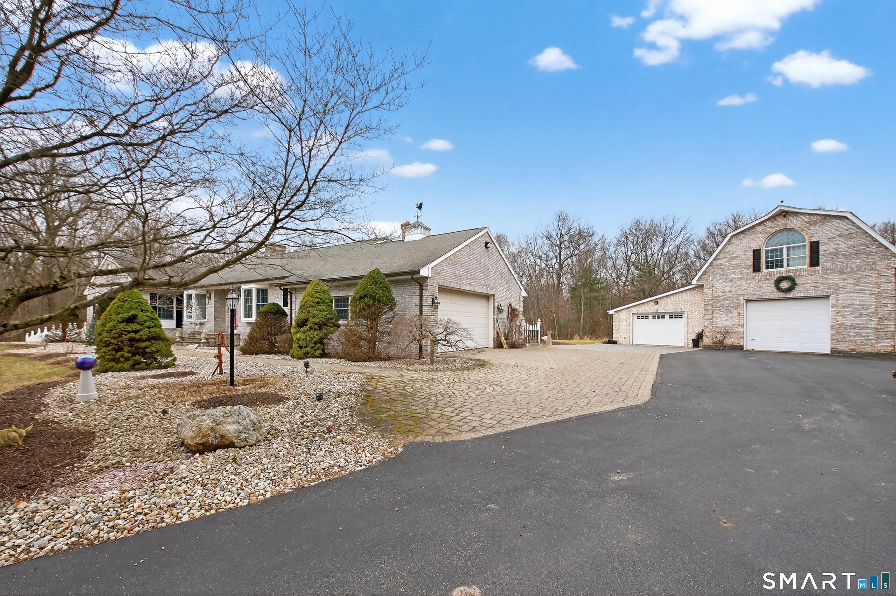 724 Strong Road, South Windsor