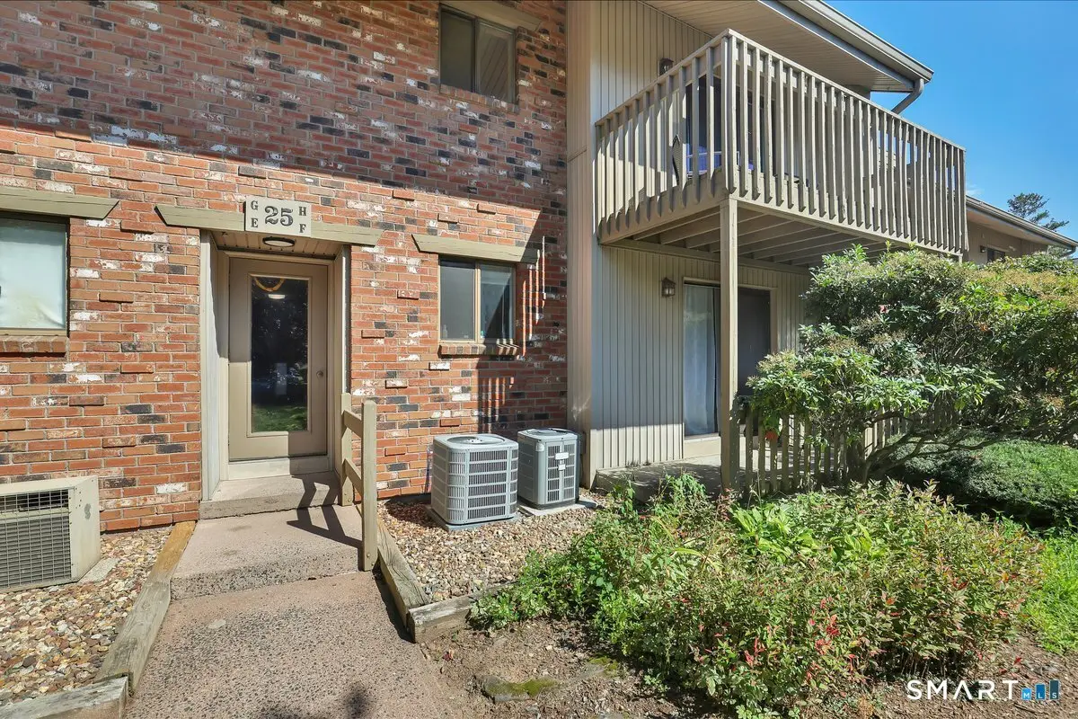25 Amato Drive F, South Windsor