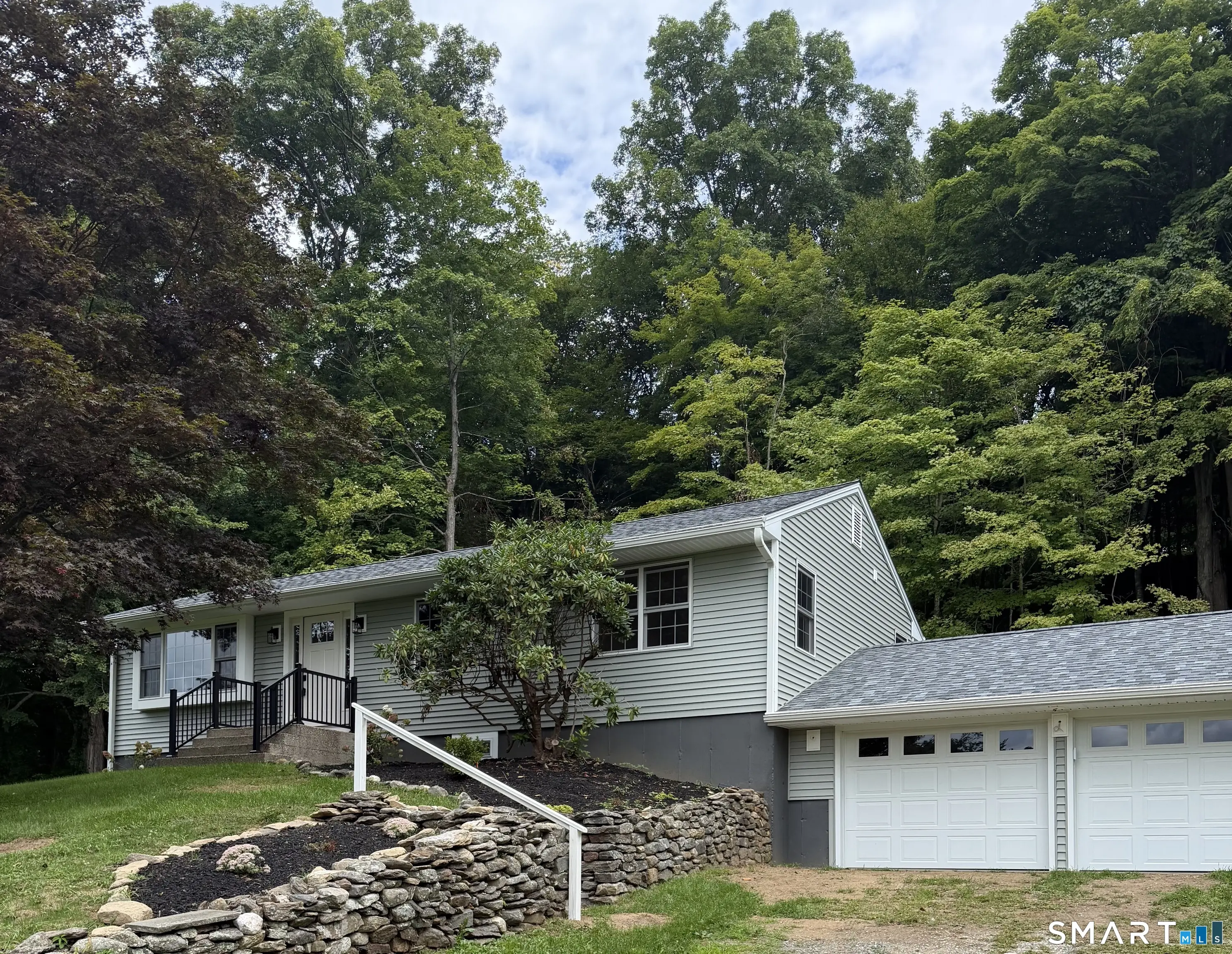 211 Kent Hollow Road, Kent