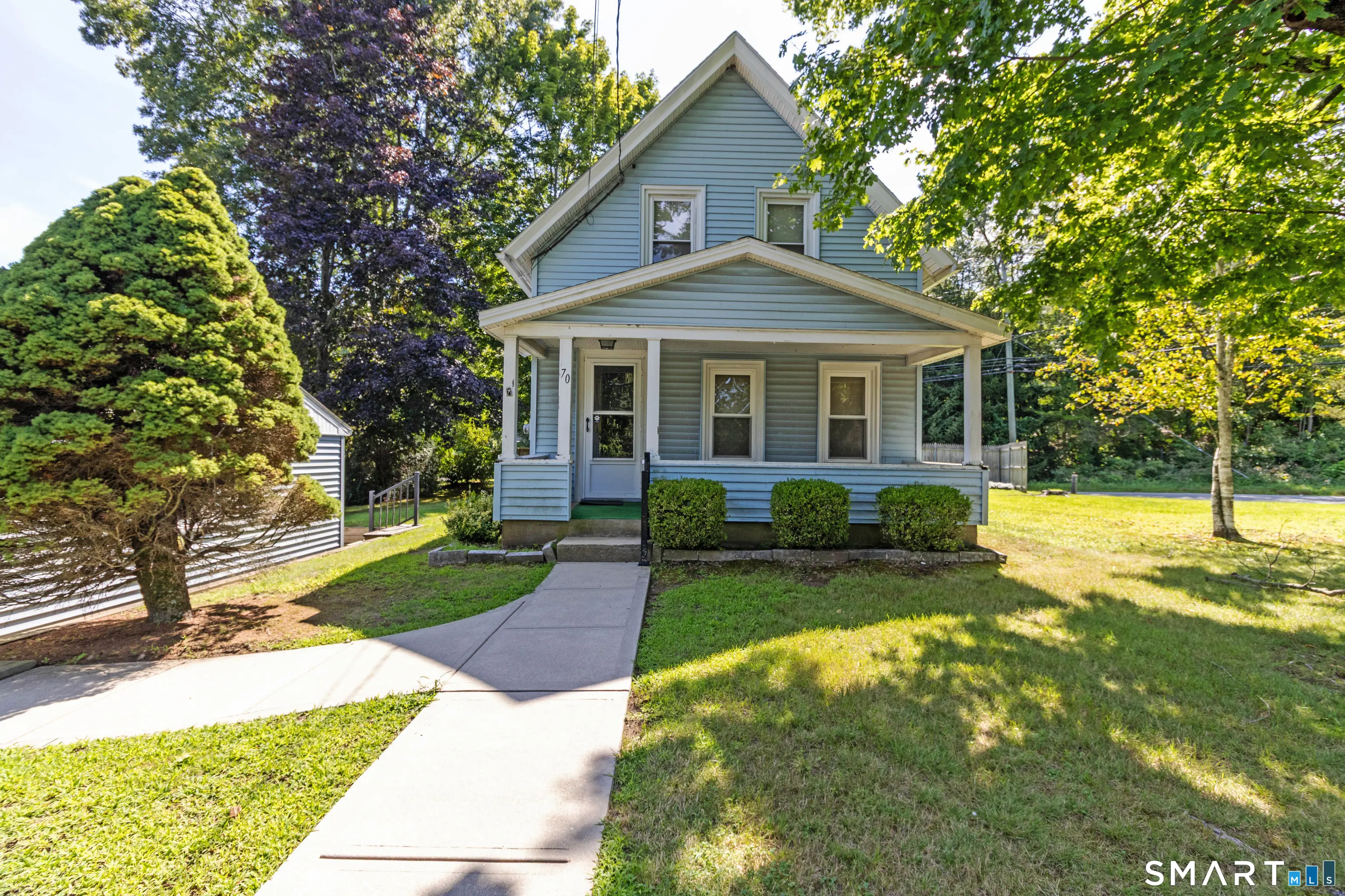 70 Maple Avenue, Montville
