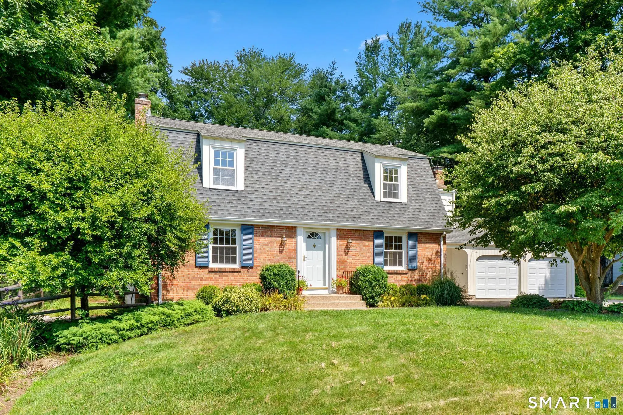 14 Richard Road, Simsbury