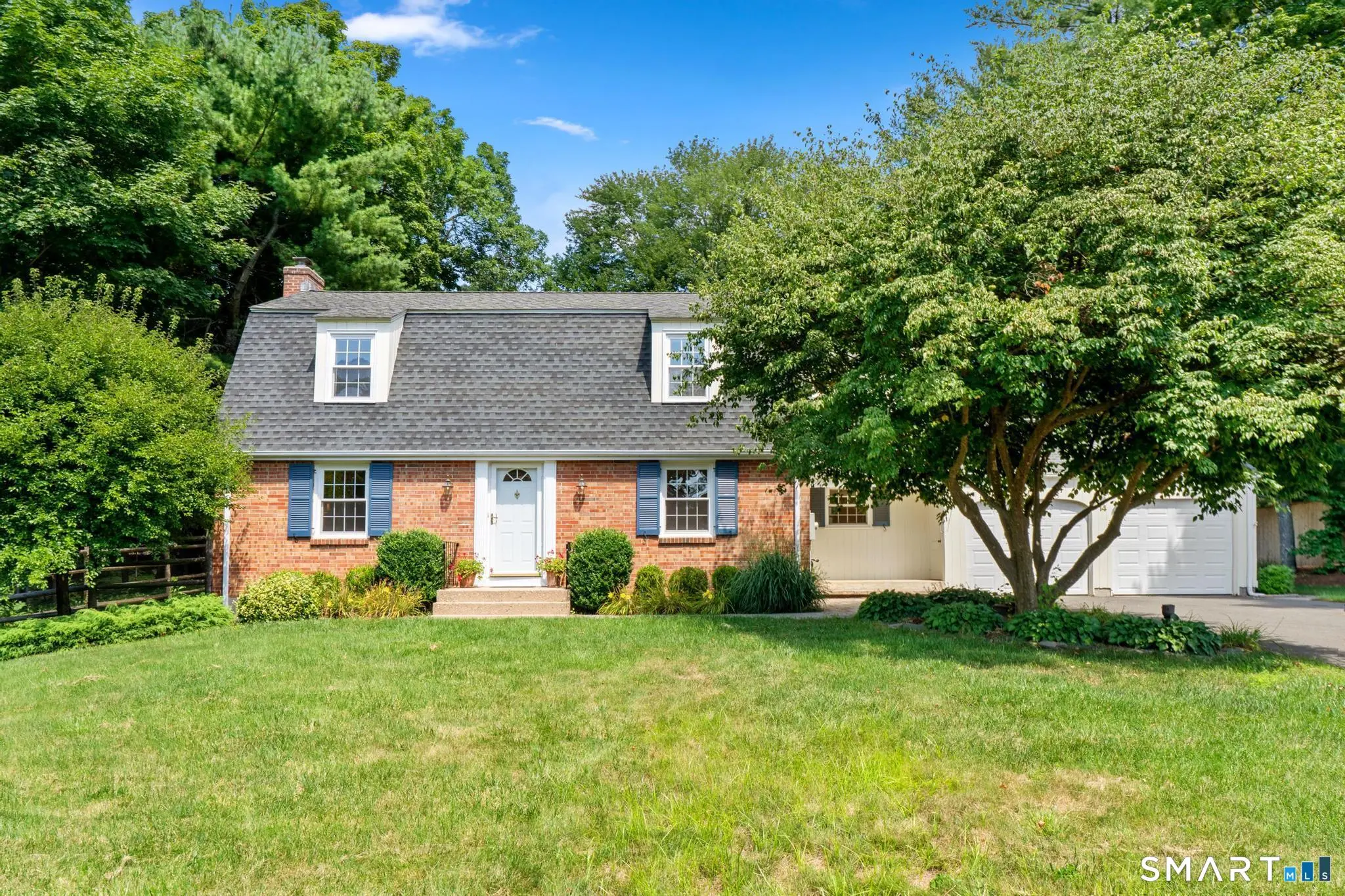 14 Richard Road, Simsbury
