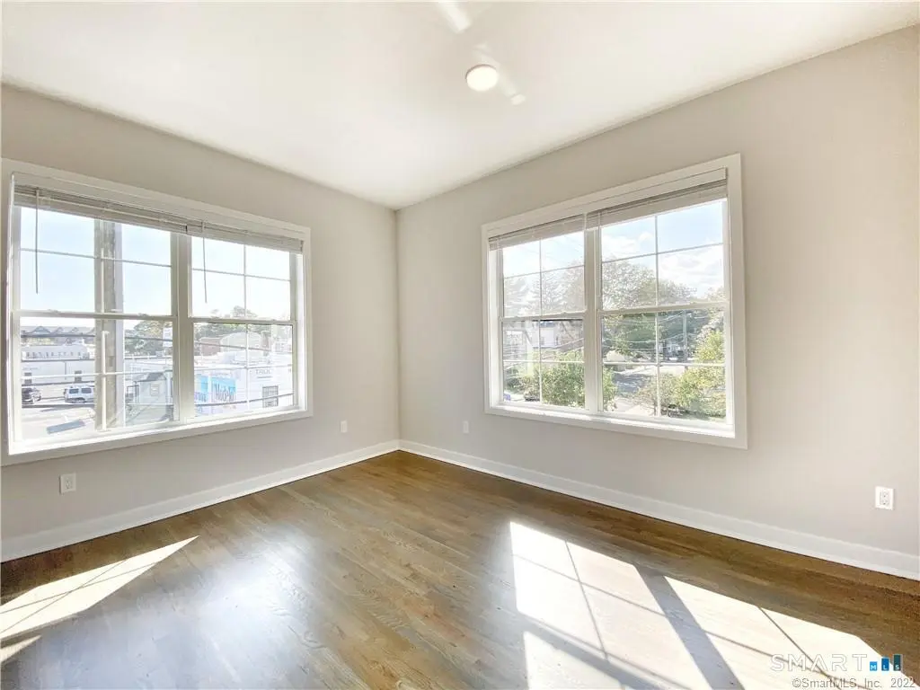 4 Berkeley Street 5, Norwalk
