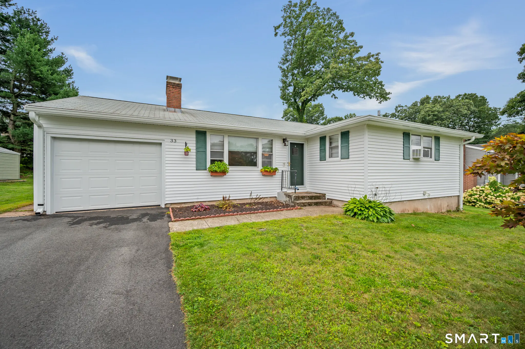 33 Shady Crest Road, Meriden