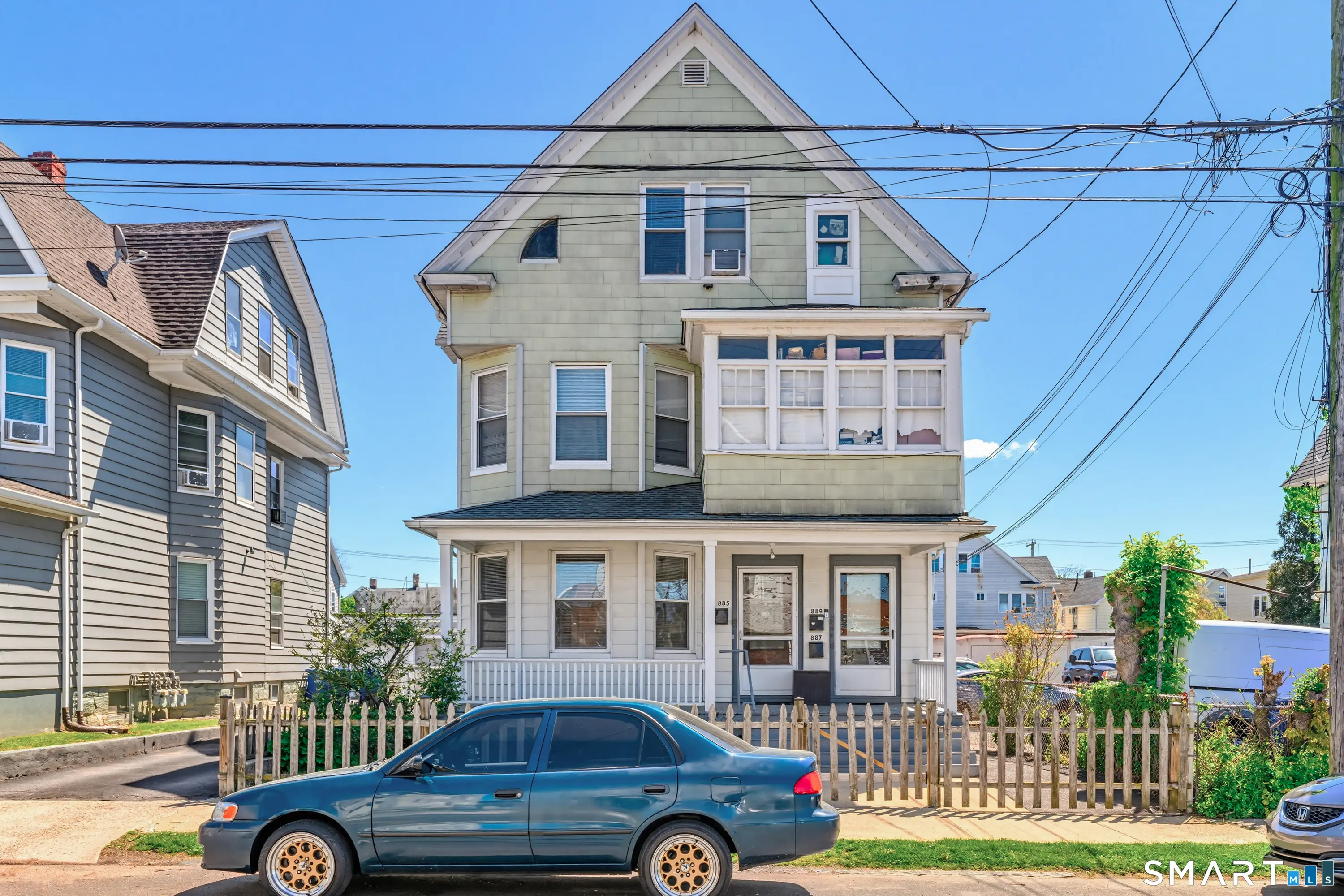 885 Grand Street, Bridgeport
