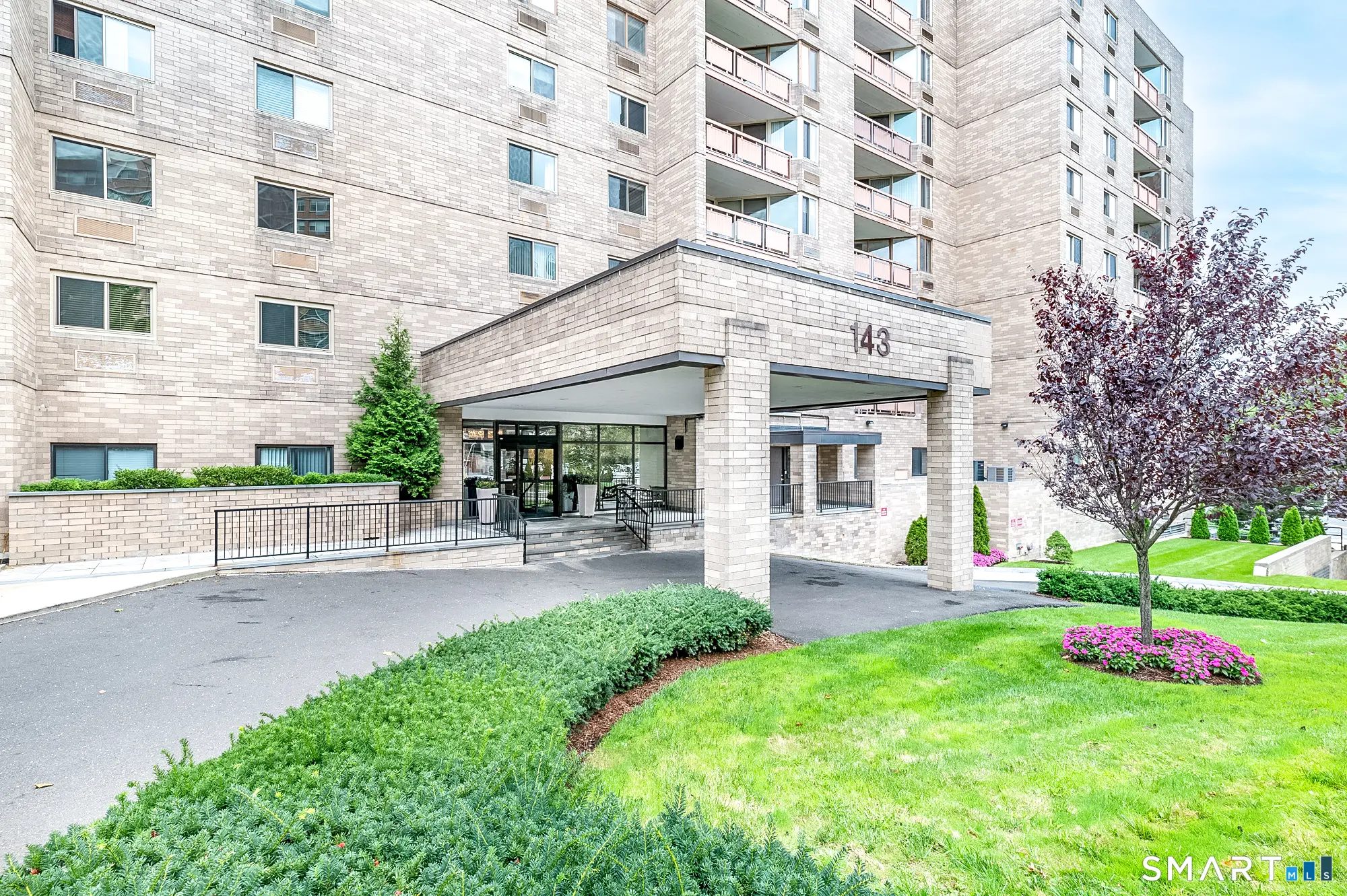 143 Hoyt Street 7f/7g, Stamford