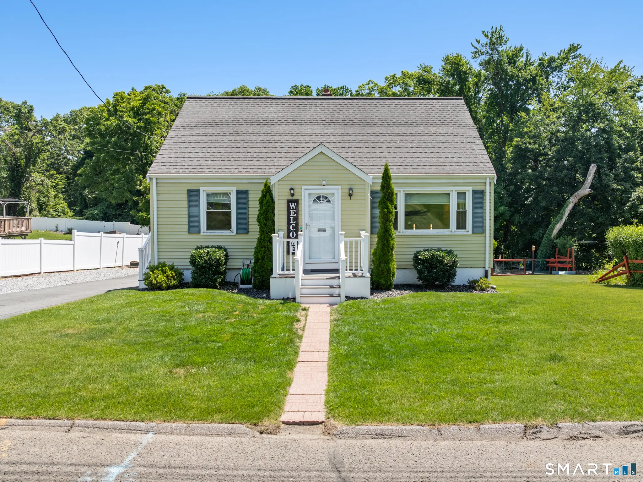 30 Lansing Avenue, Trumbull