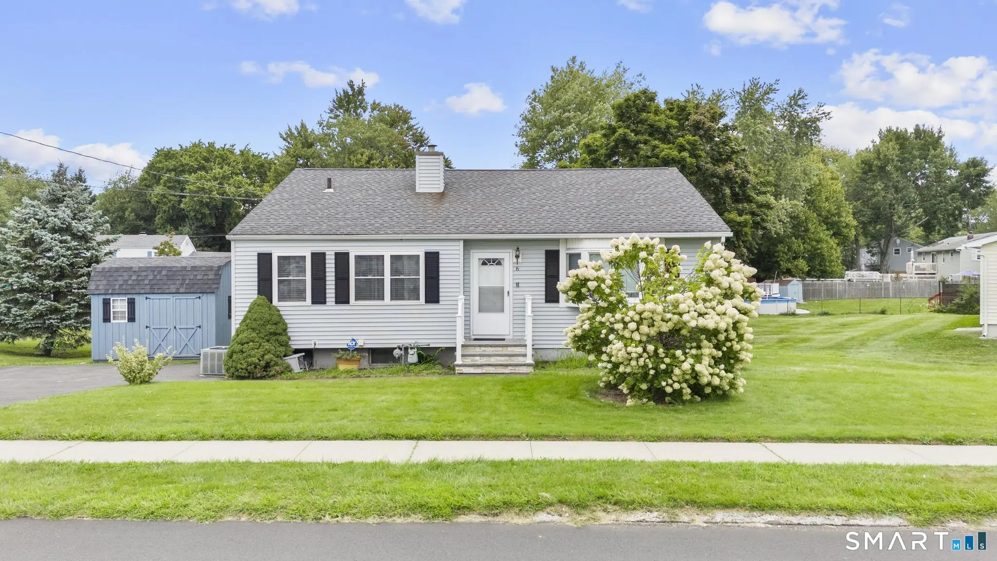 6 Miner Road, West Haven