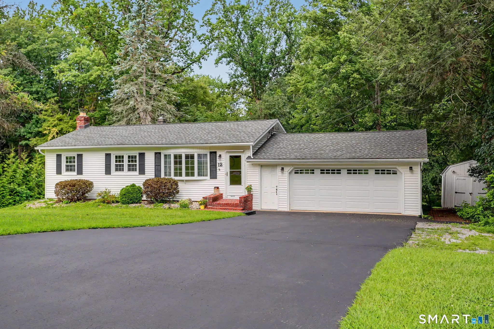12 Cedarwood Lane, Shelton
