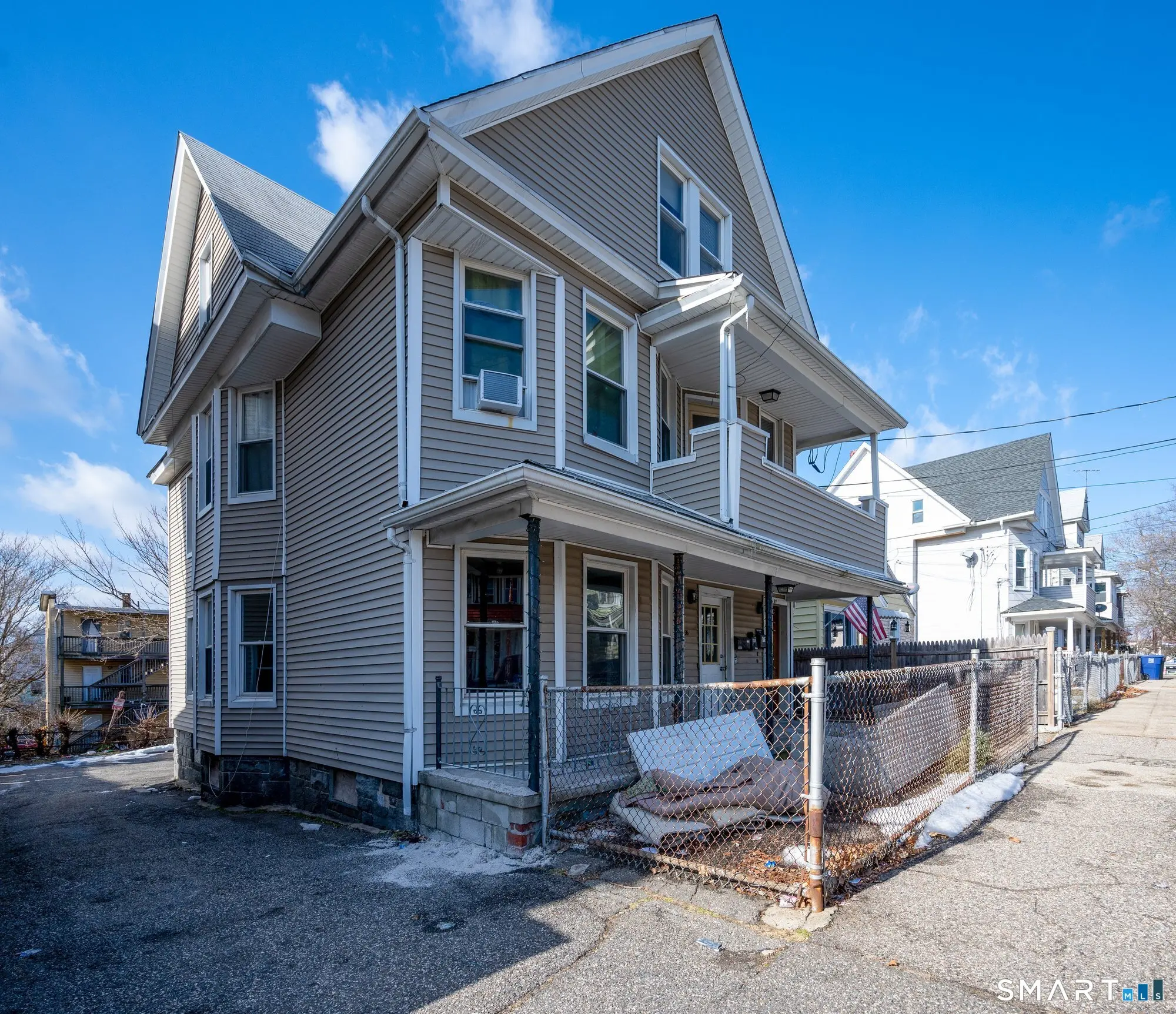 95-97 Bell Street, Bridgeport