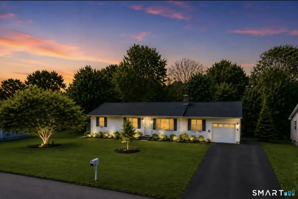 36 Norman Road, Hamden