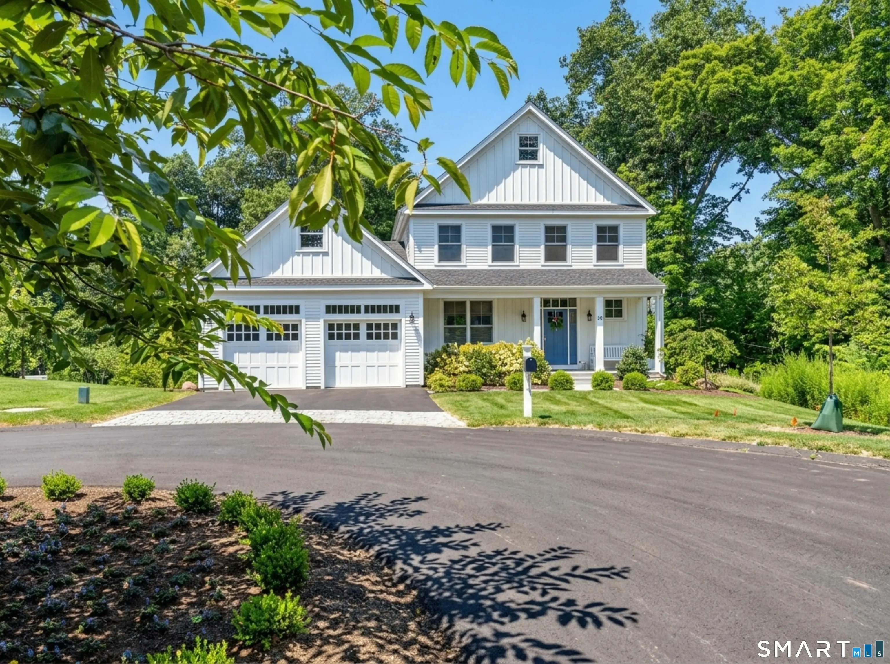 20 Benton's Knoll, Guilford