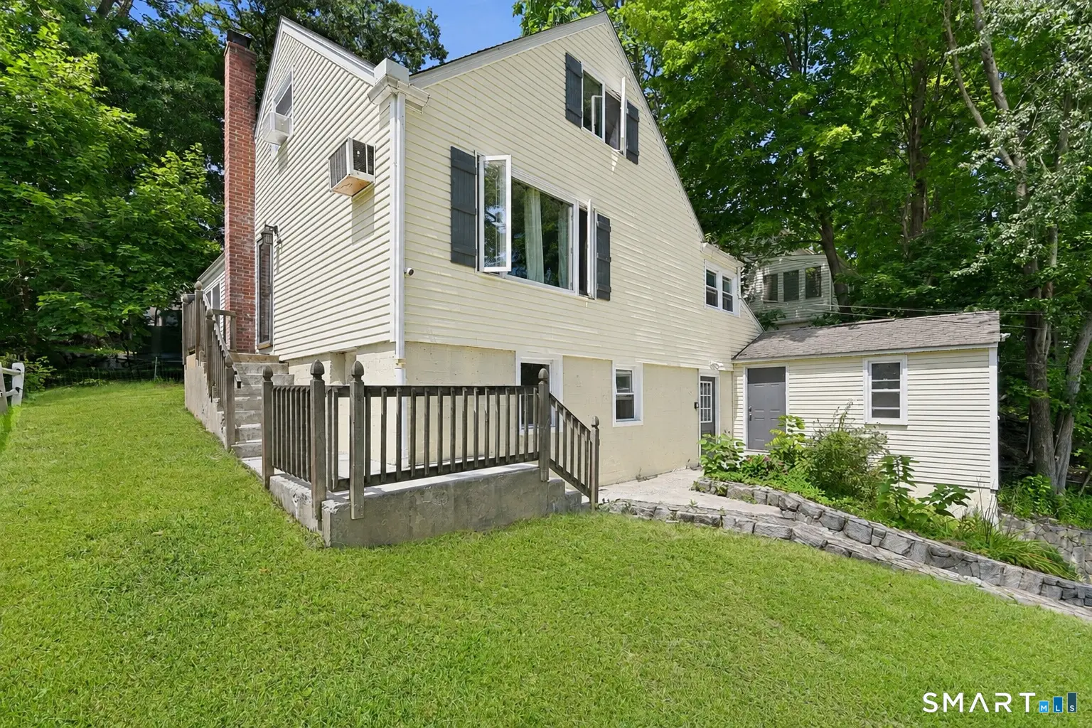 13 Terre Haute Road, Danbury