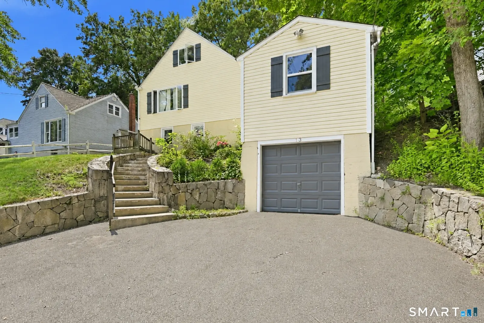 13 Terre Haute Road, Danbury