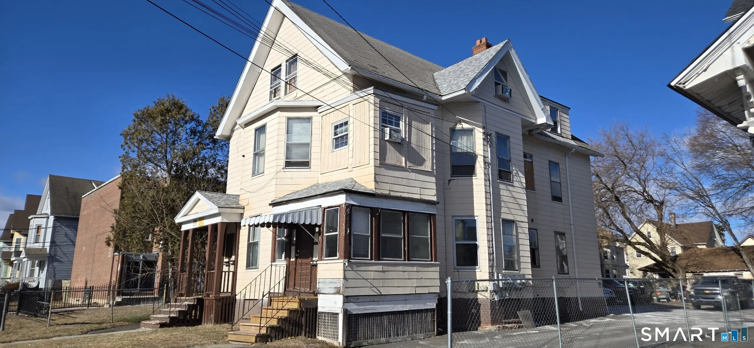 172 Bond Street, Hartford
