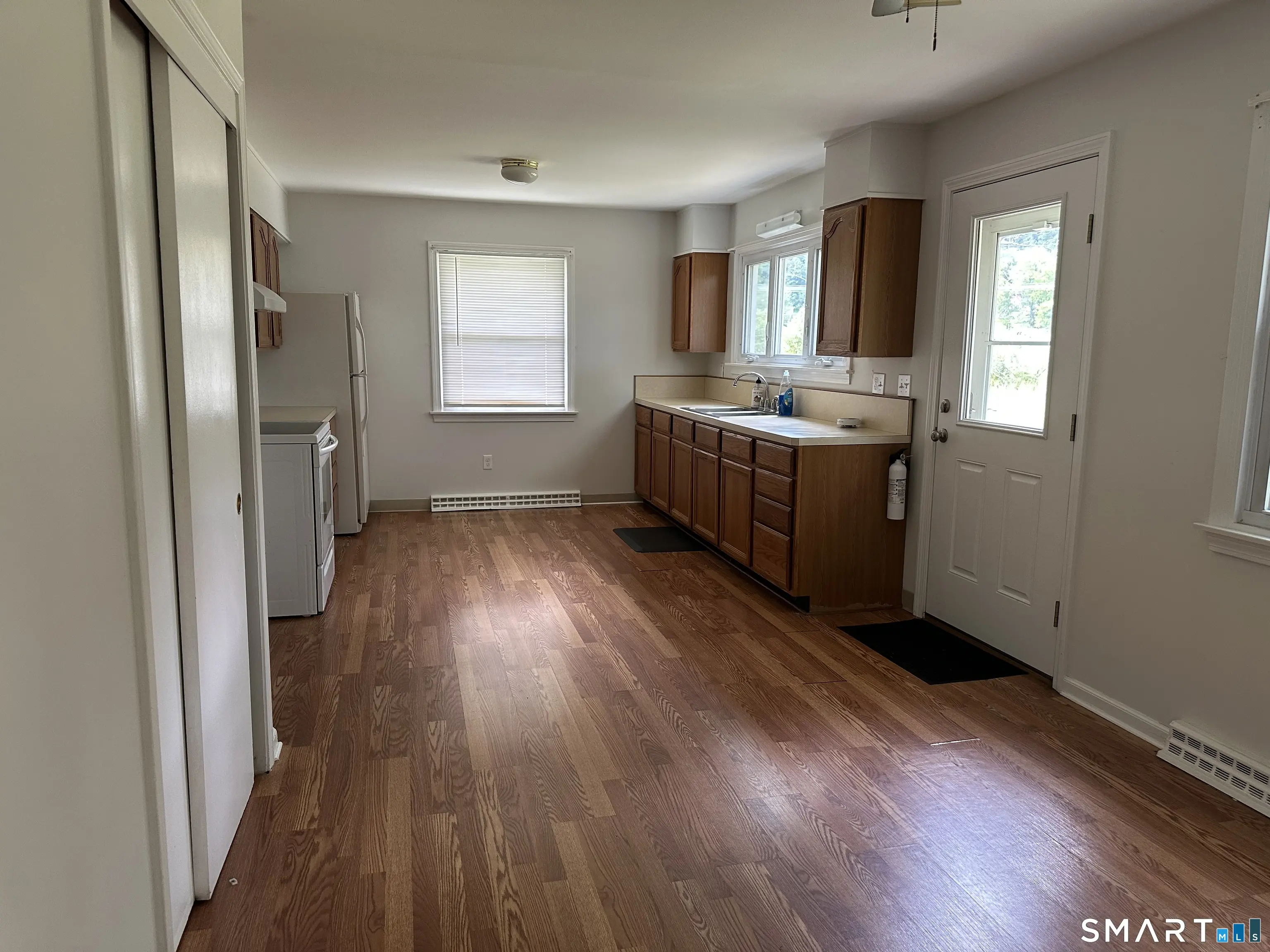 20 Sunny Valley Lane, New Milford