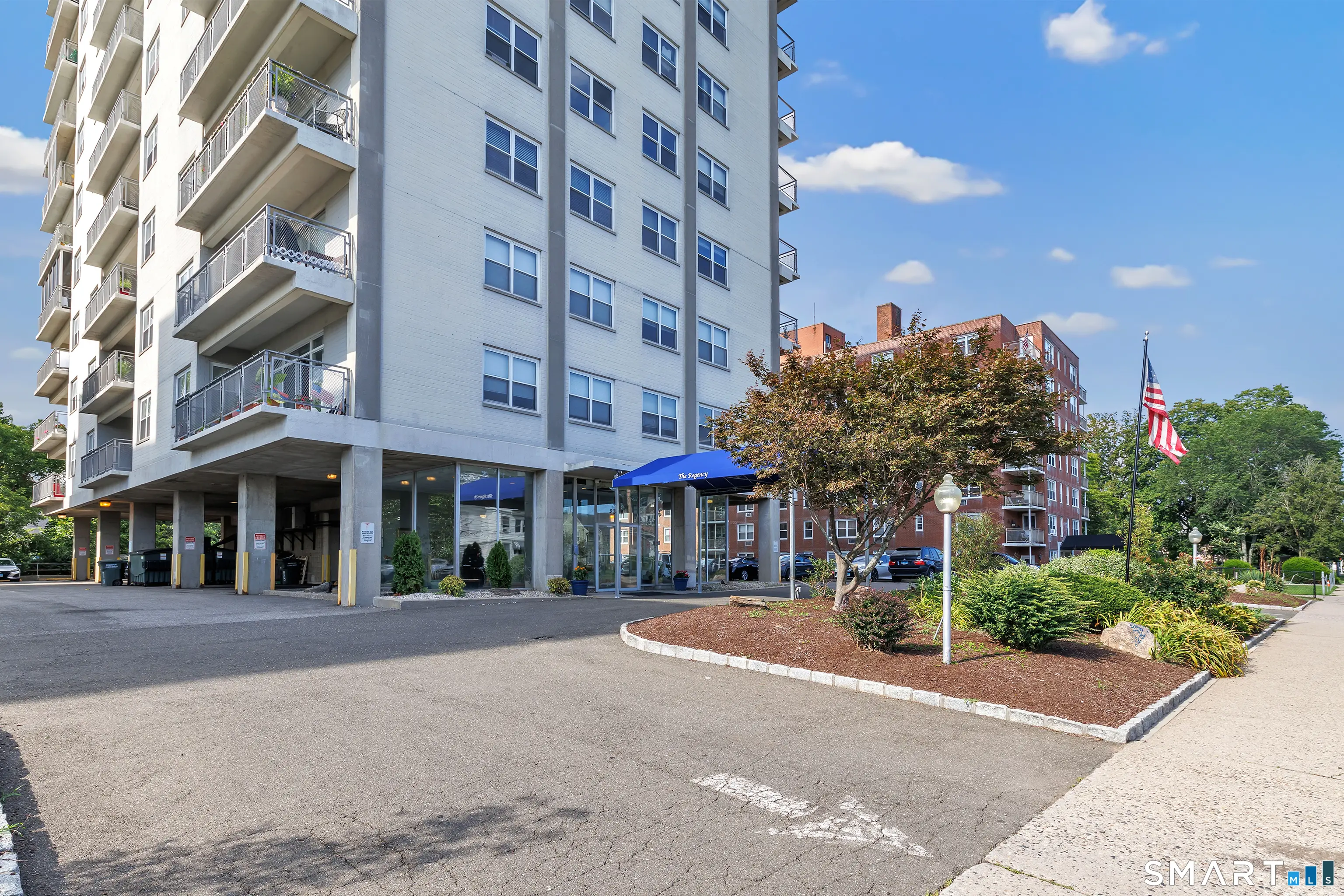 2370 North Avenue 8d, Bridgeport