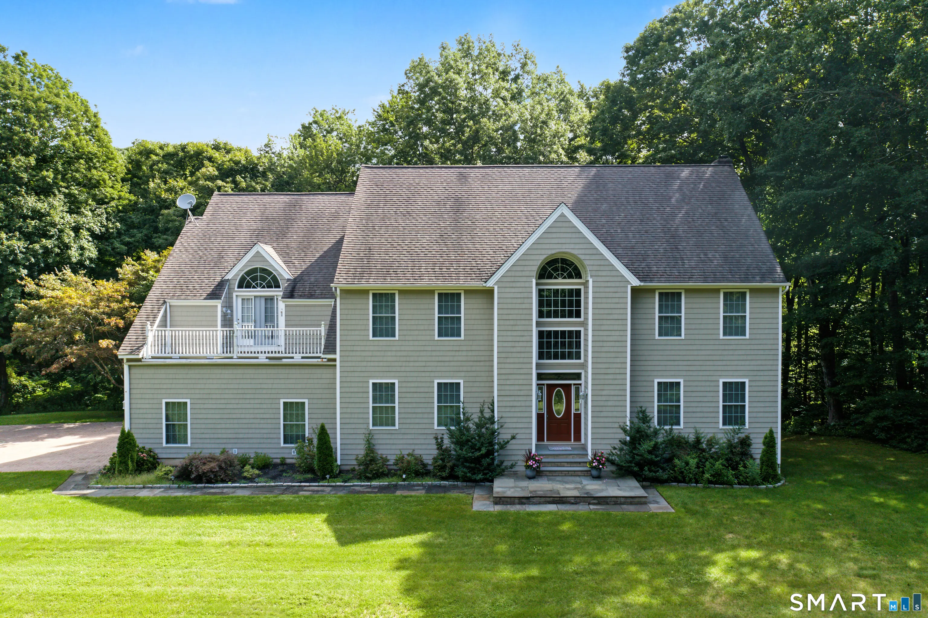 420 Summer Hill Road, Madison