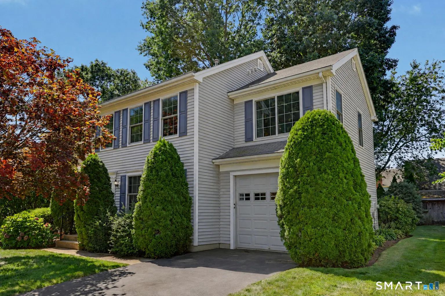 52 Oak Ridge Lane, Milford