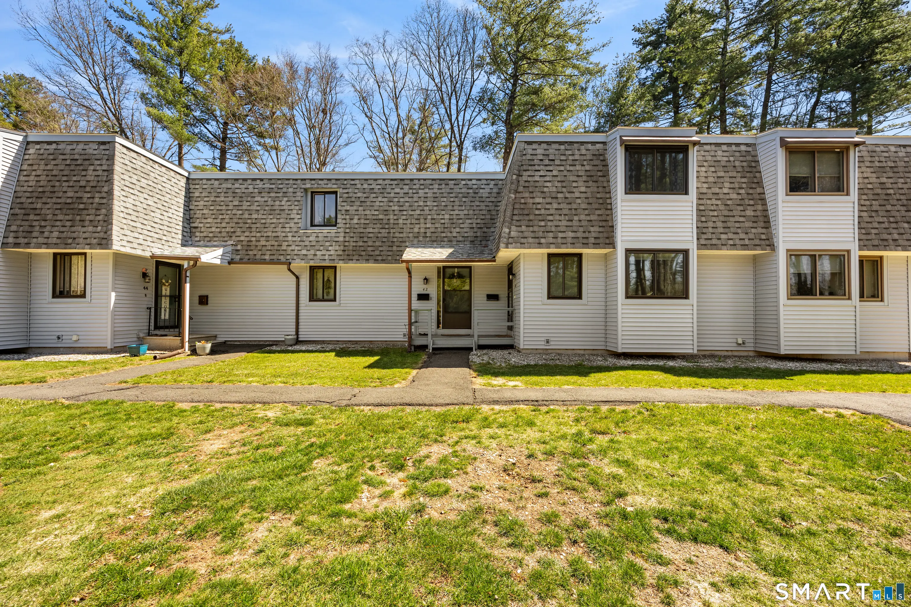 42 Northampton Lane 42, Plainville