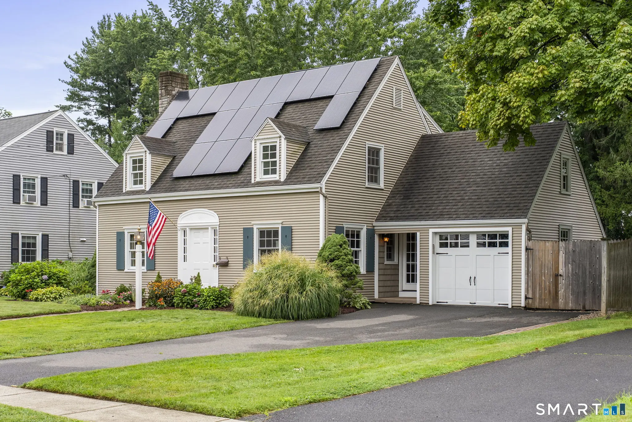 49 Glenbrook Road, West Hartford