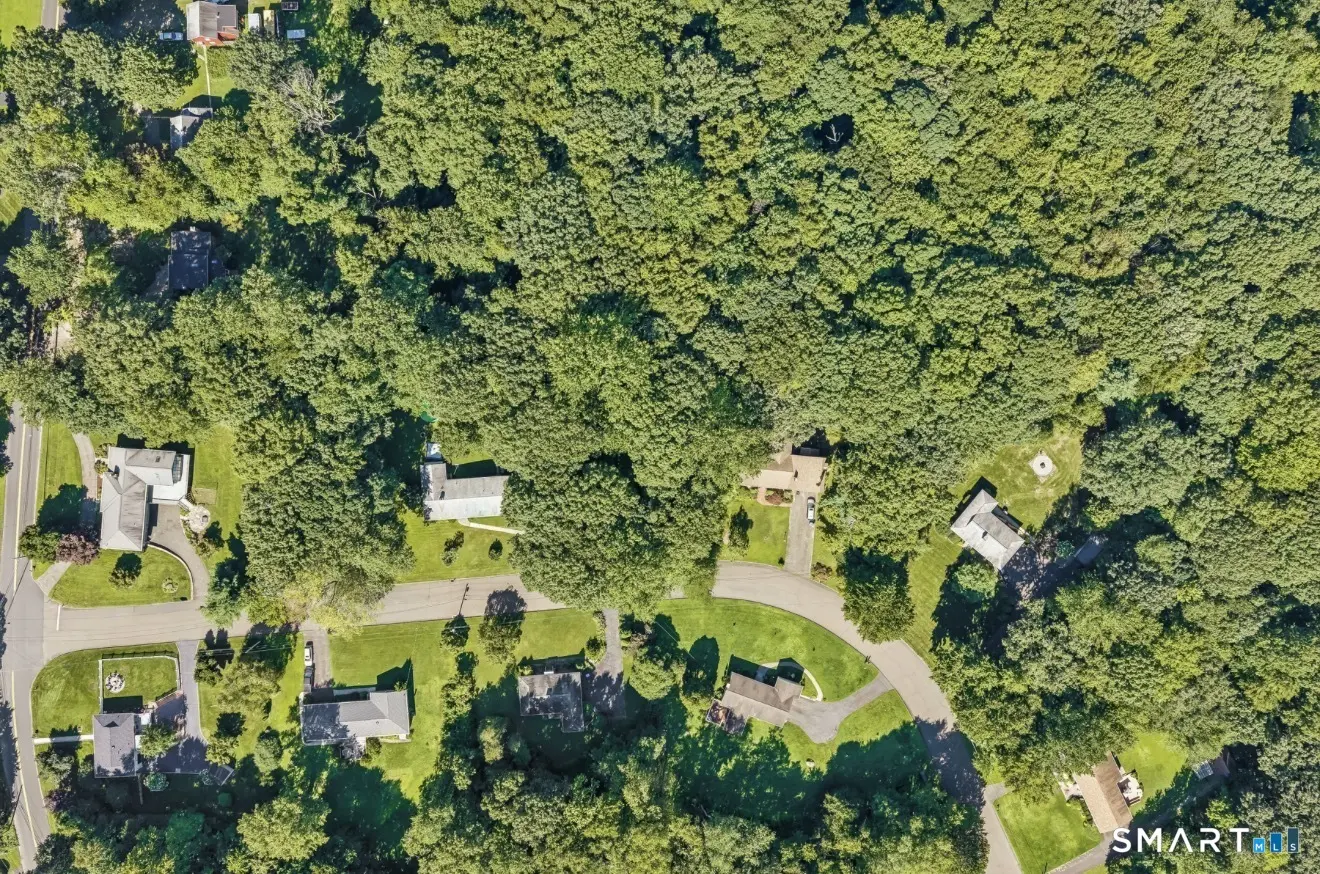 Federal Road, Shelton