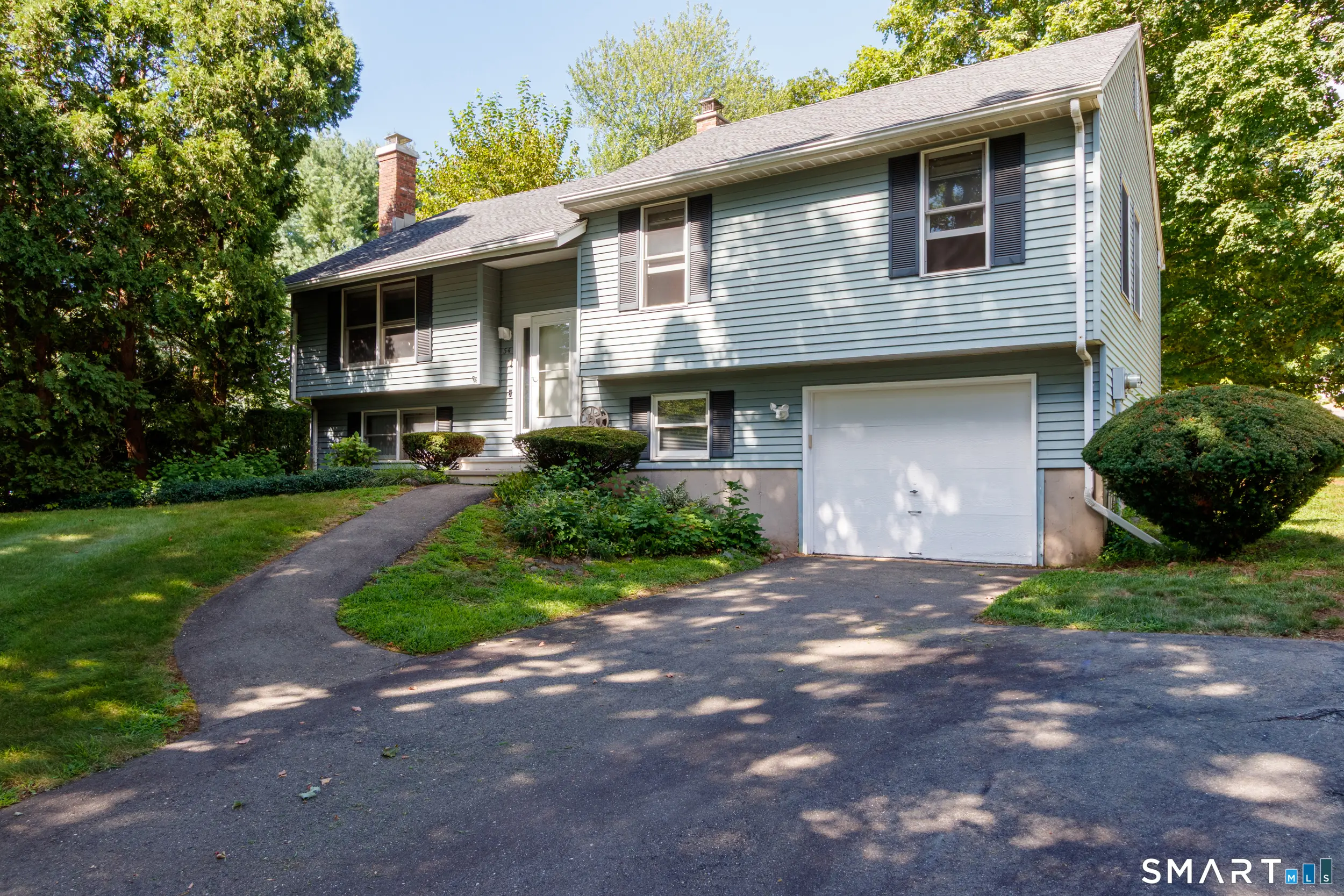 54 Valley View Drive 54, Hamden
