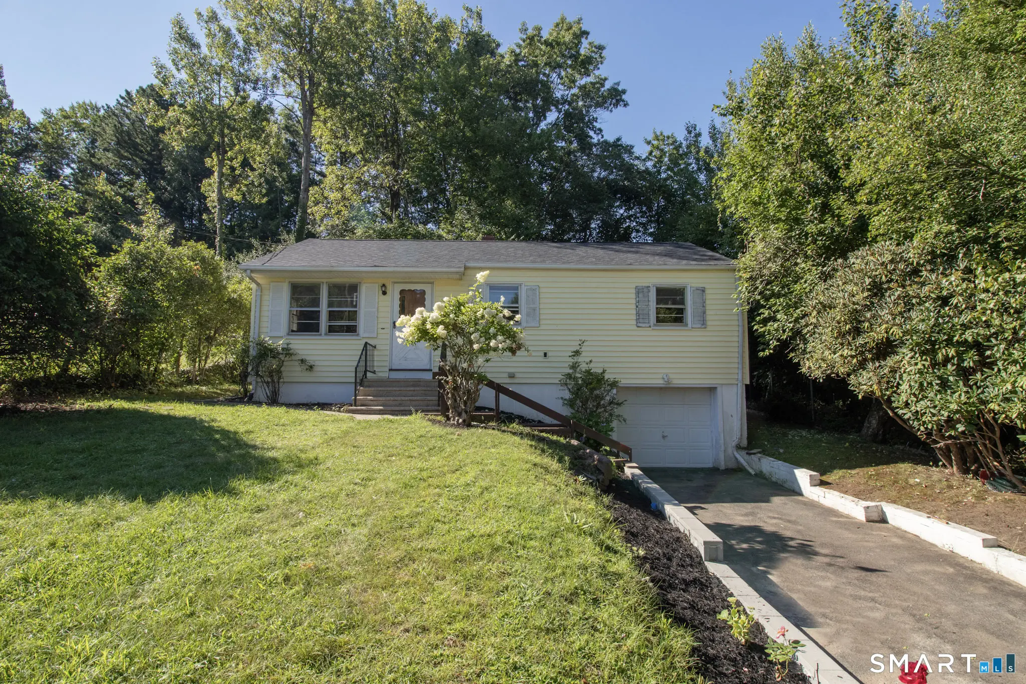 146 Downes Street, Waterbury