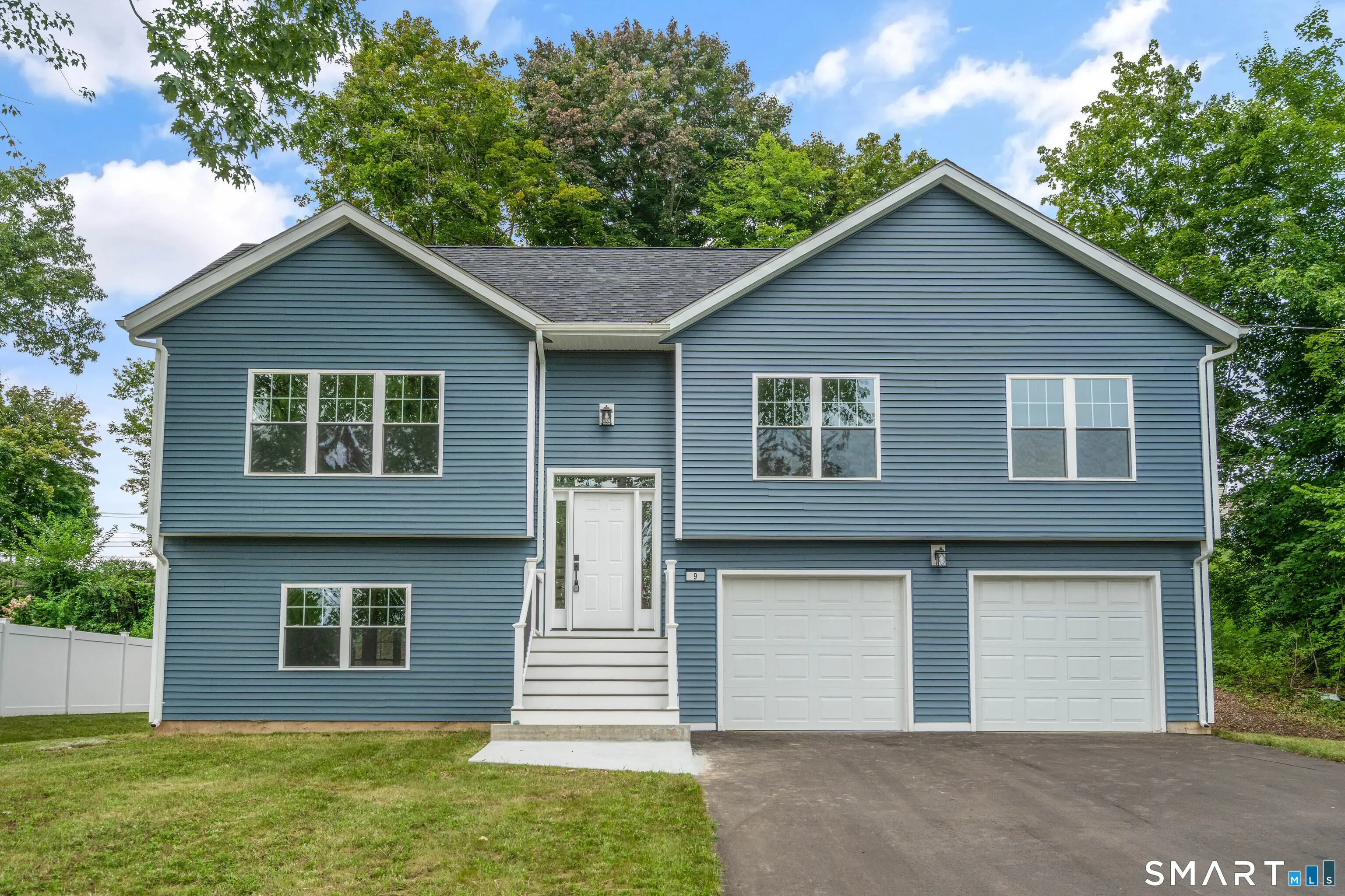 9 Washington Street, Windsor Locks