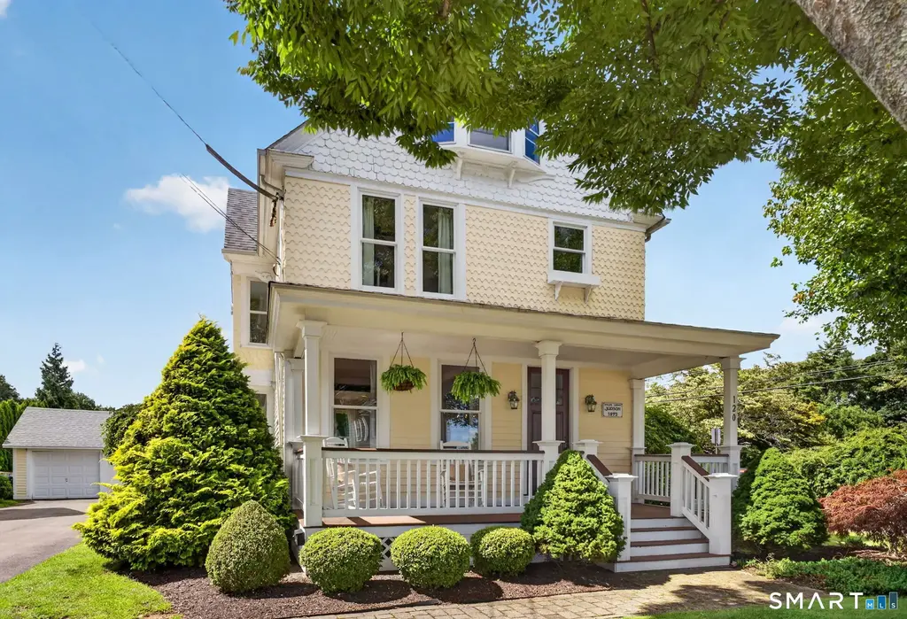 120 Harbor Street, Branford