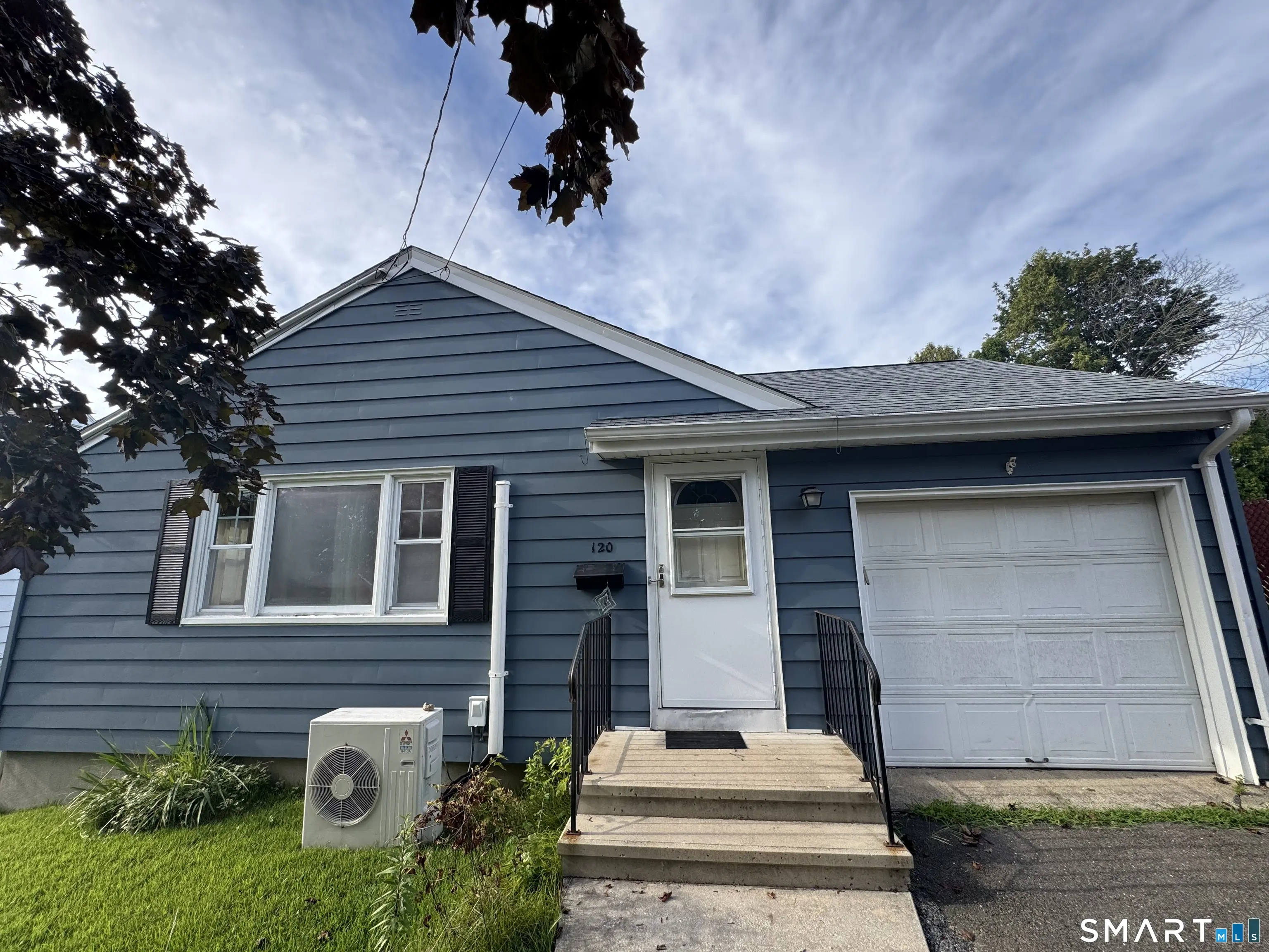120 Orchard Hill Drive, Stratford