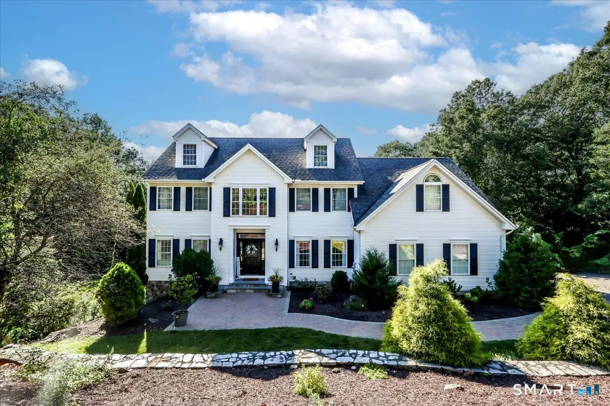 126 Sunset Ridge, Southbury