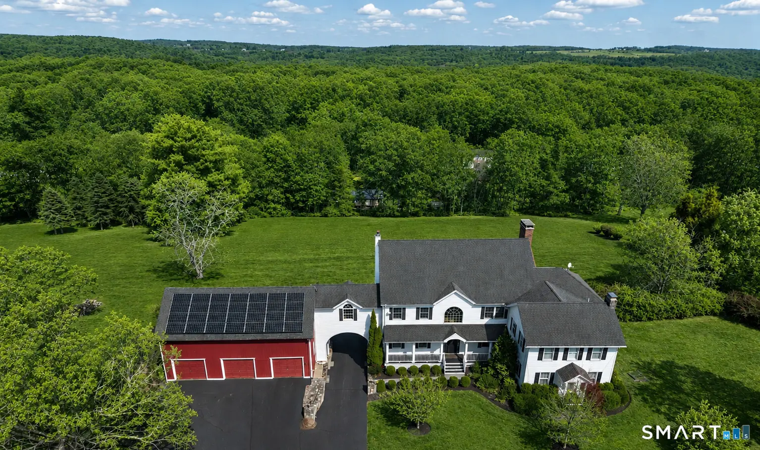 109 Long Meadow Hill Road, Brookfield