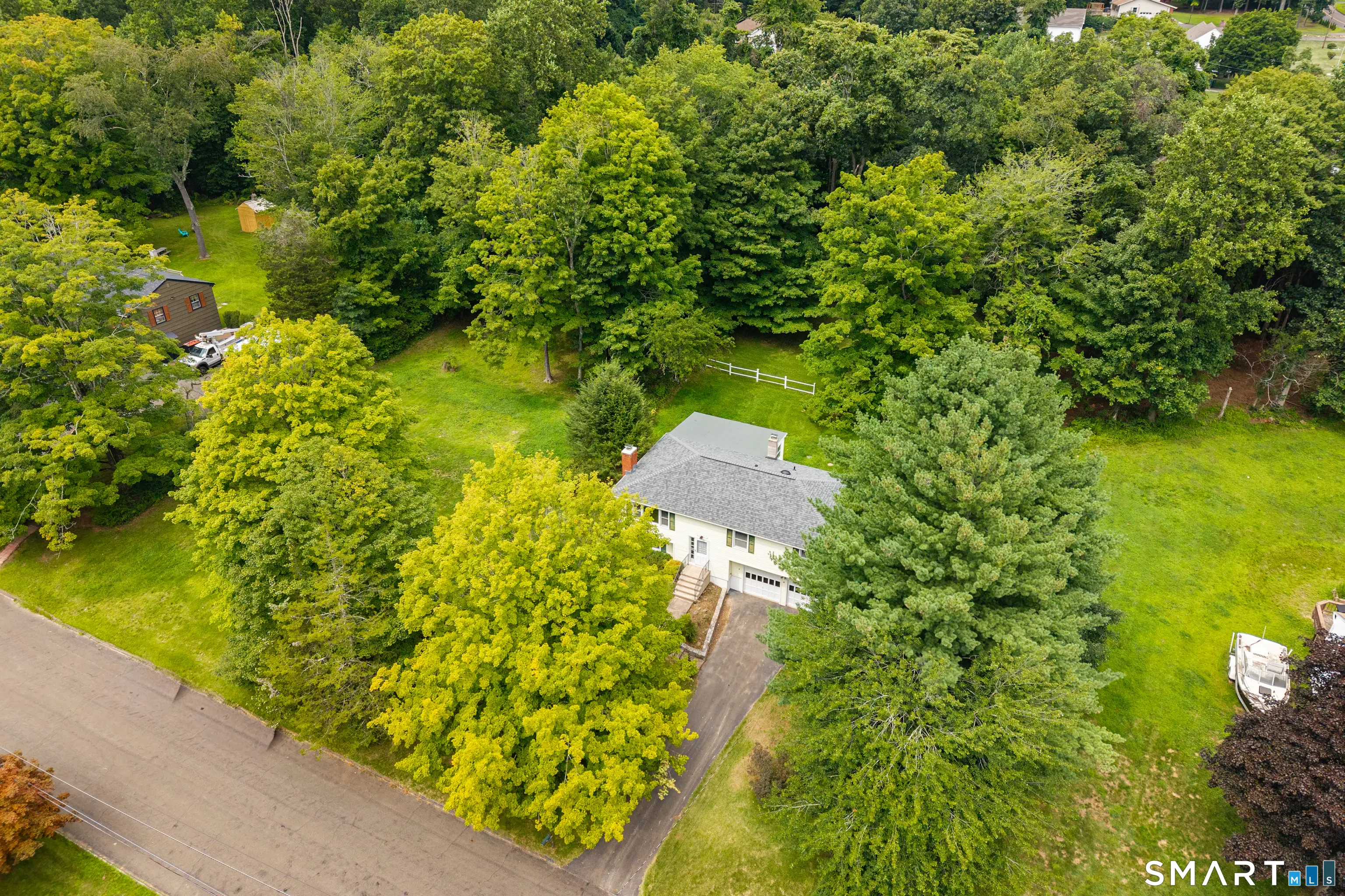 15 Driftwood Lane, North Branford
