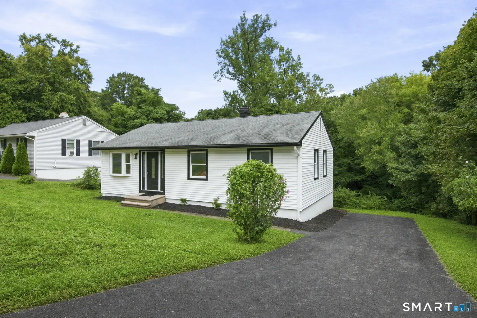 75 Longwood Drive, Naugatuck