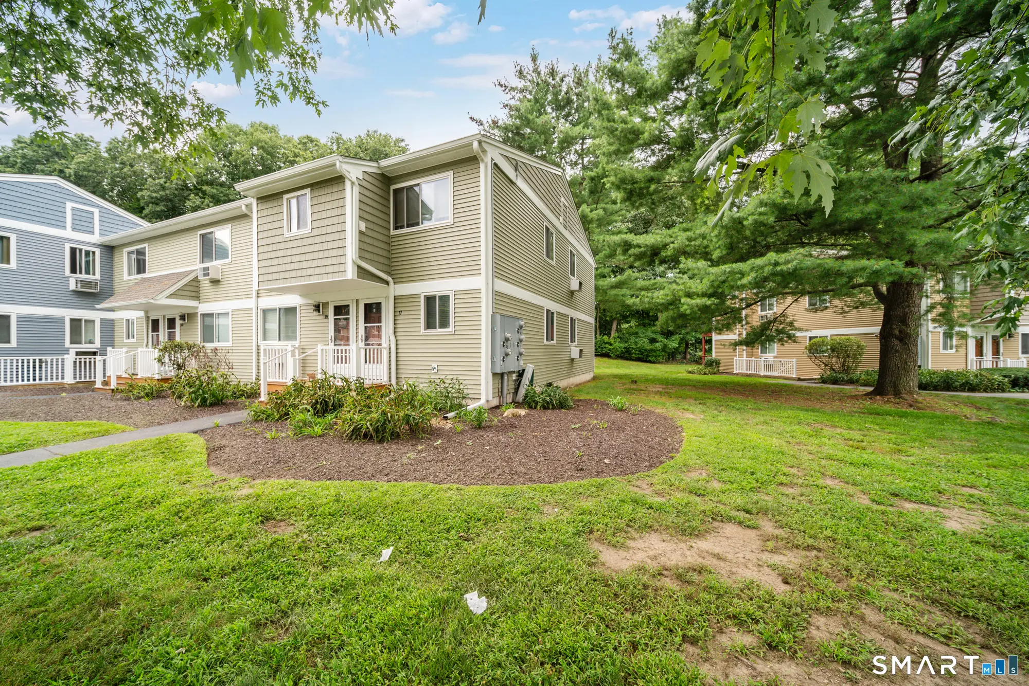 6 Rose Lane 3-17, Danbury