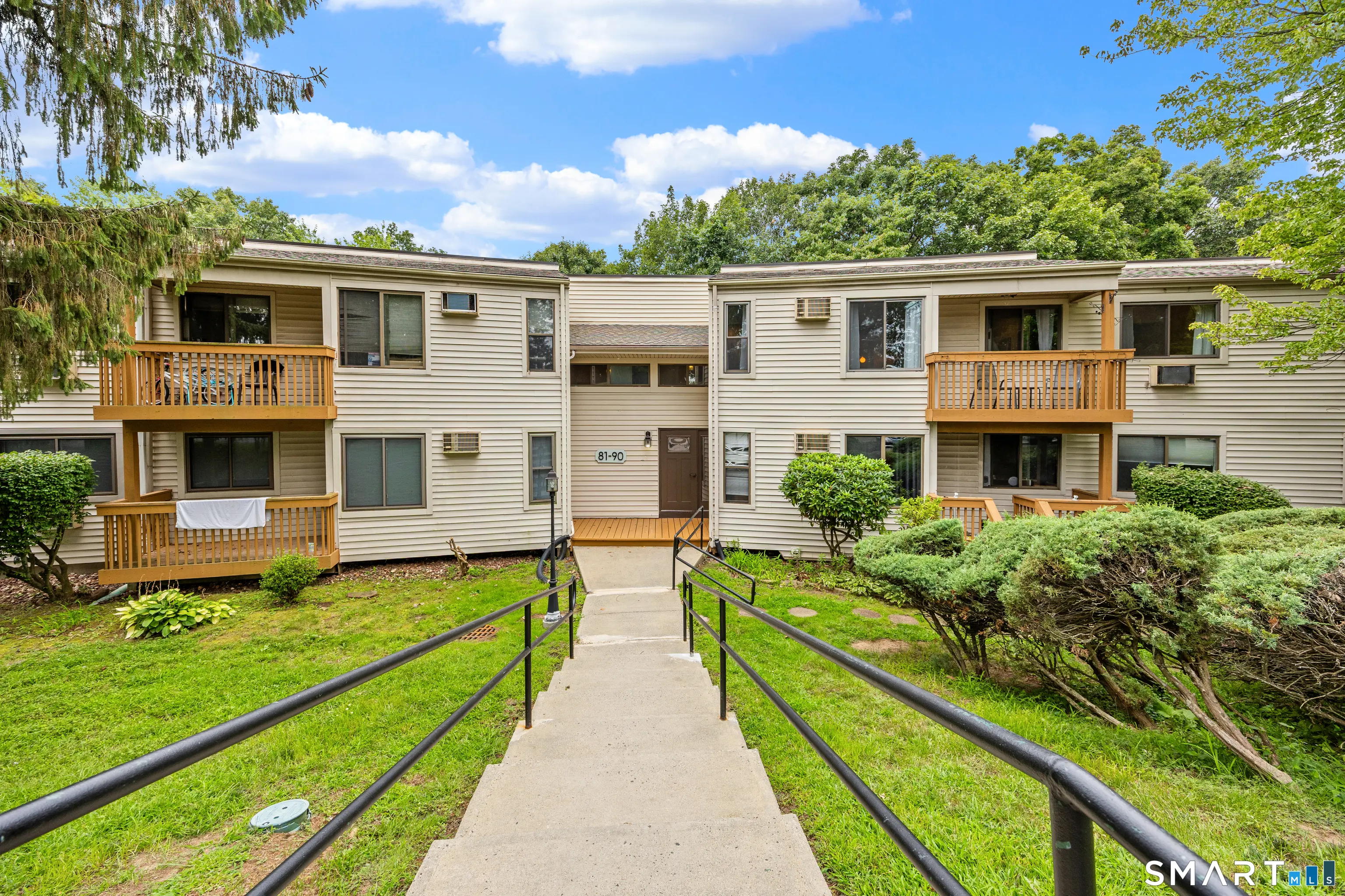 88 Woodland Drive 88, Cromwell