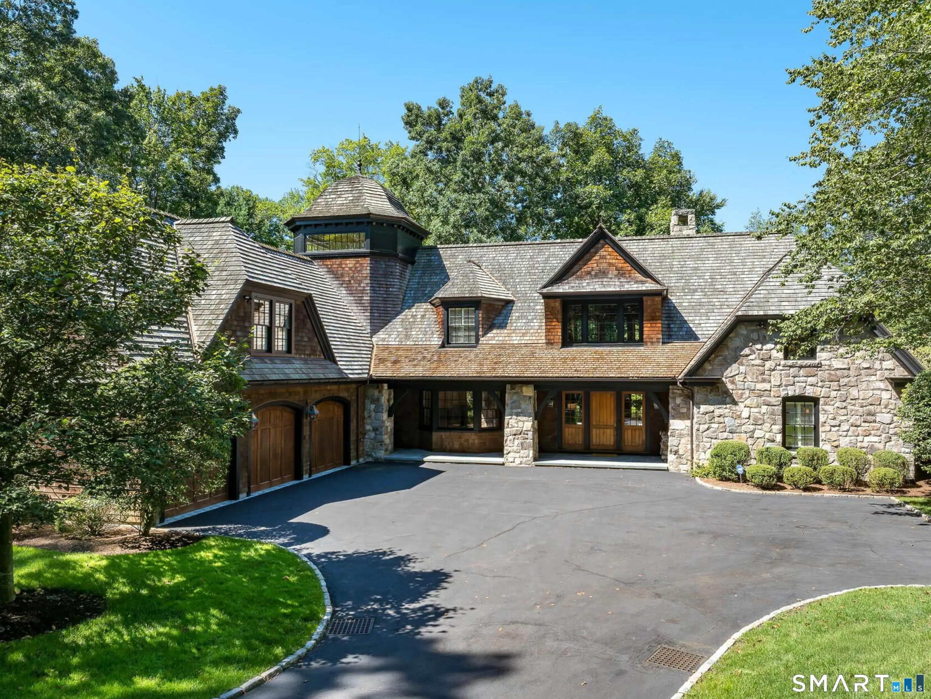 700 North Wilton Road, New Canaan