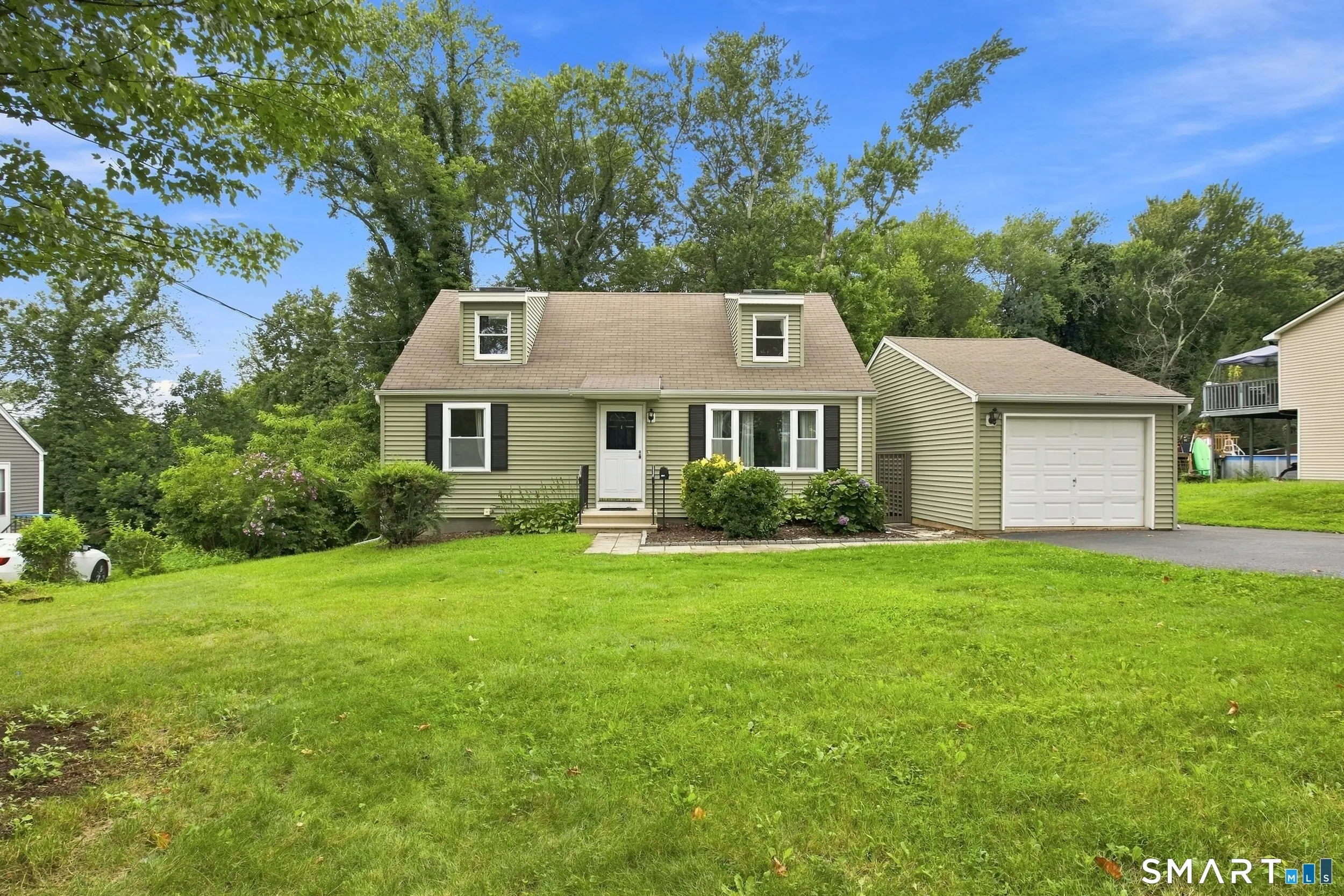 1448 New Haven Avenue, Milford