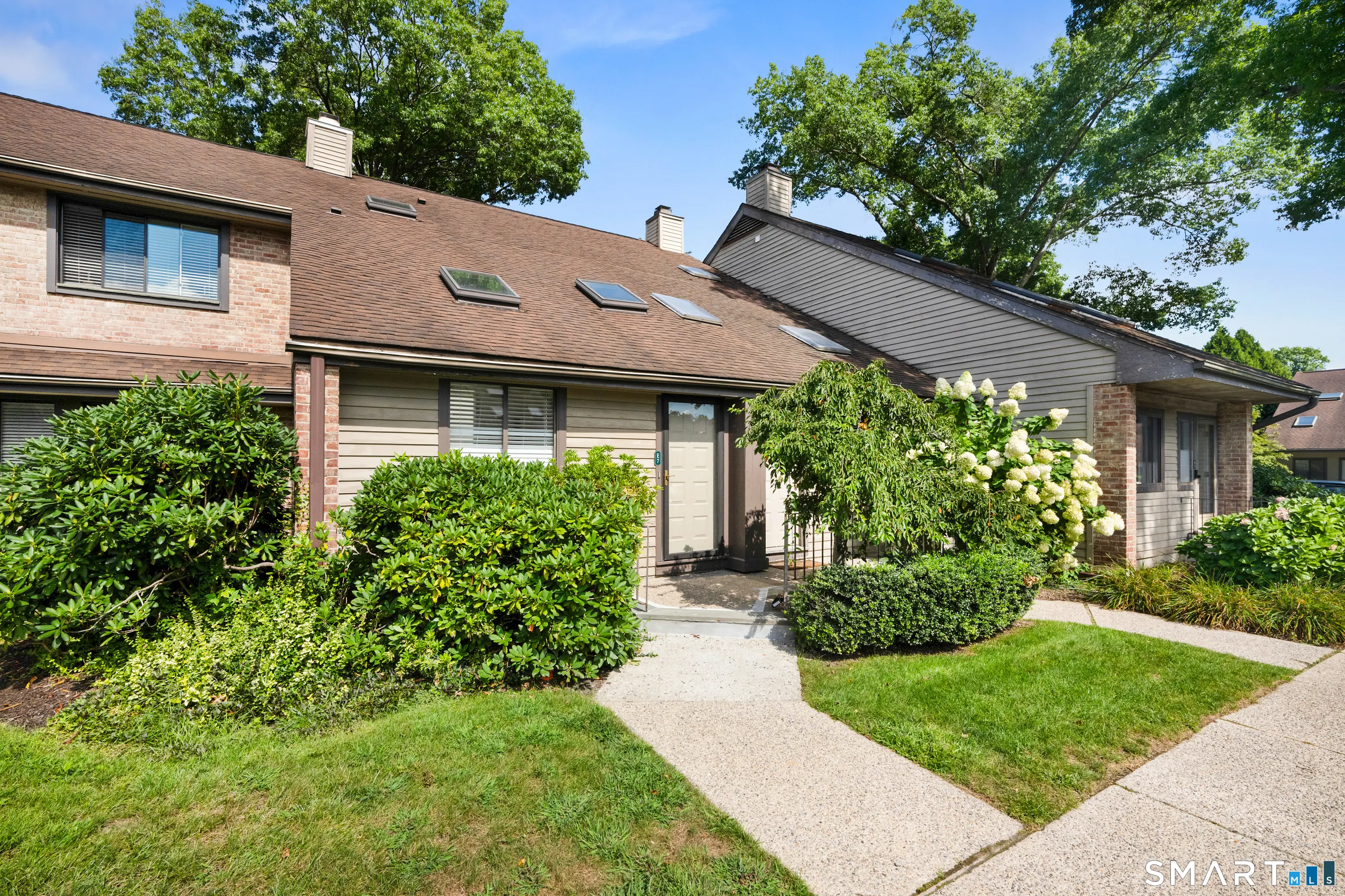 2437 Bedford Street E7, Stamford
