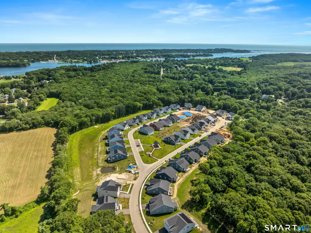 7 Summertime Circle, Stonington