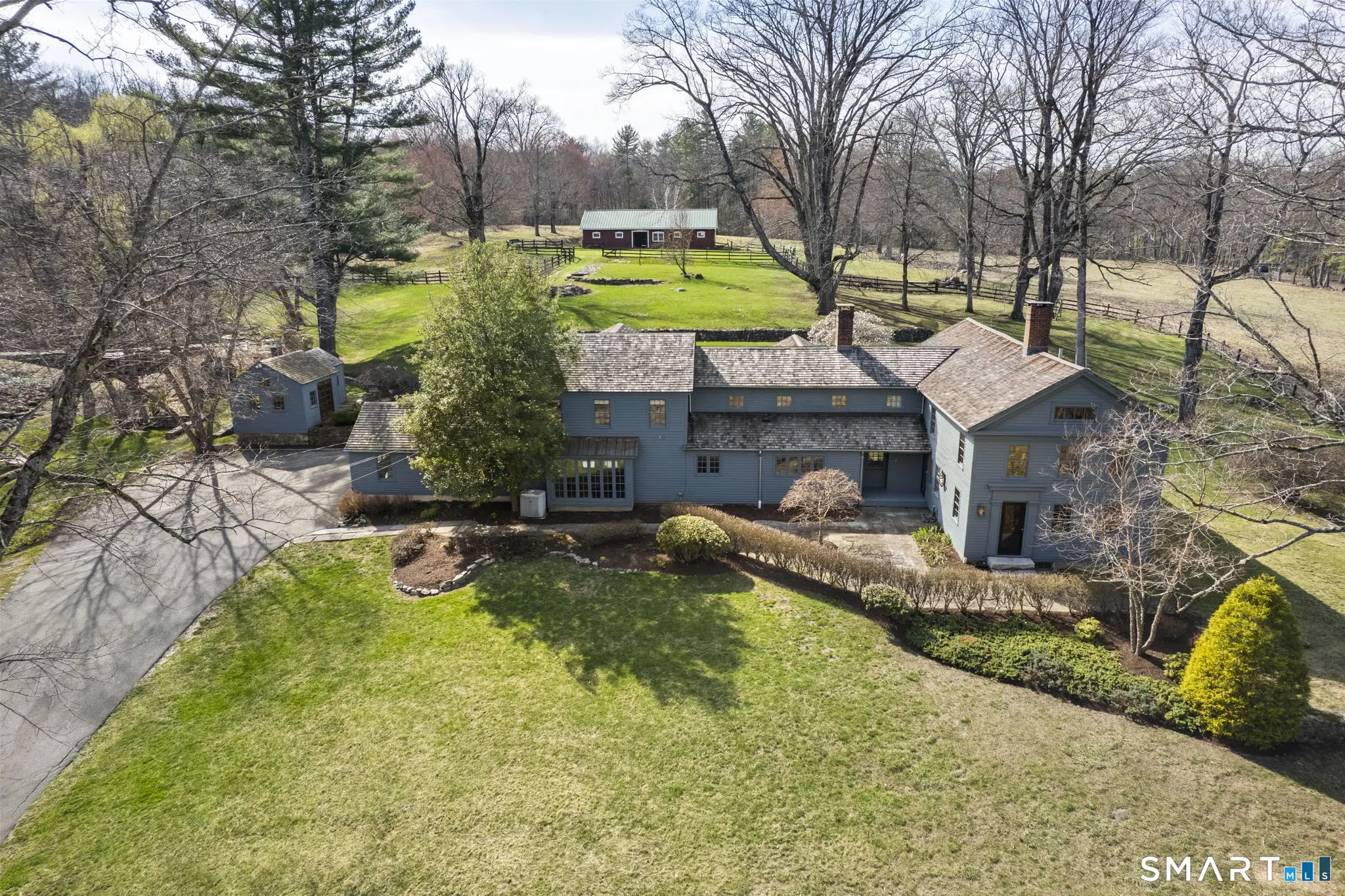 127 Steele Road, New Hartford