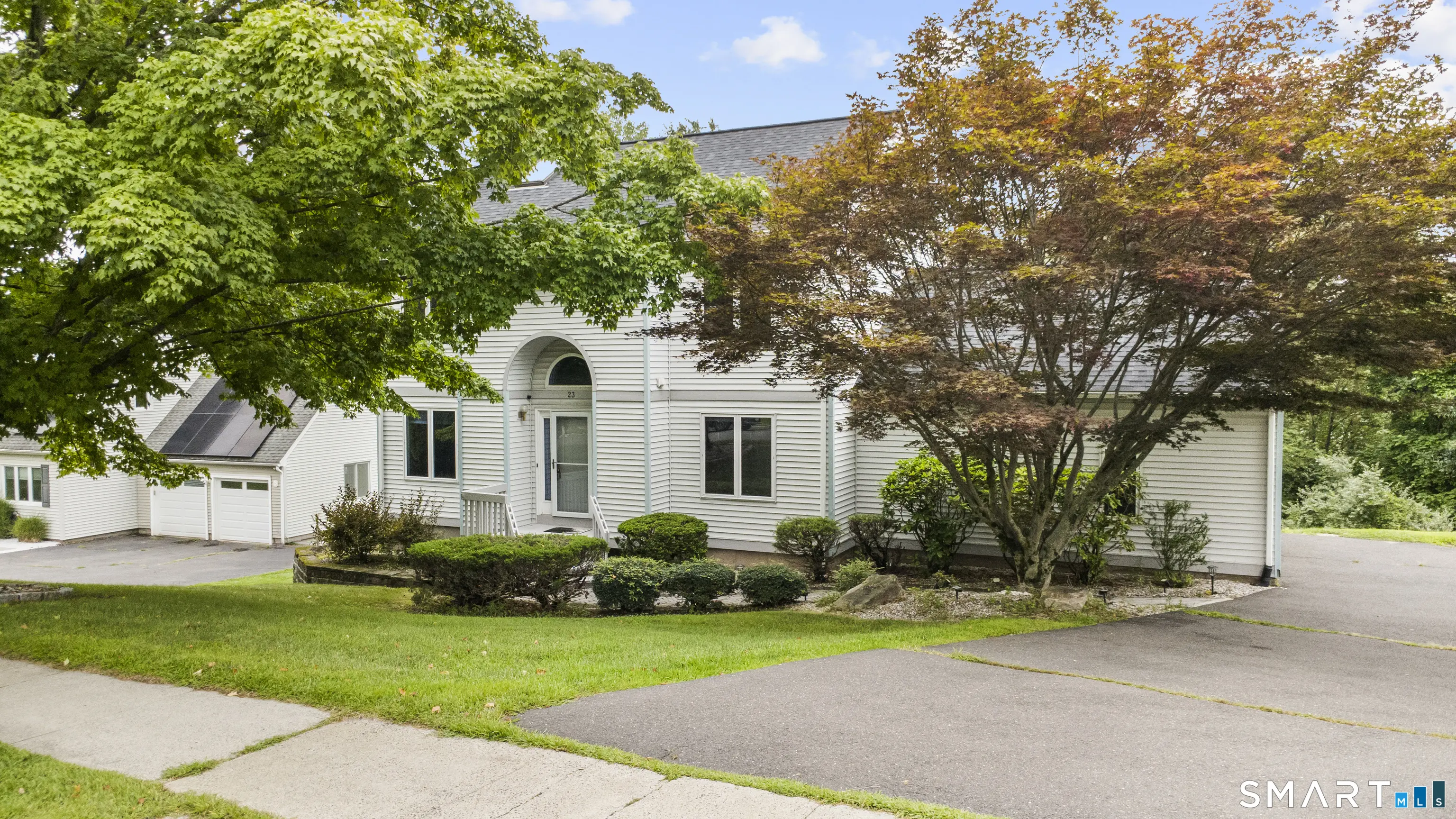 23 Brookview Lane, Middletown