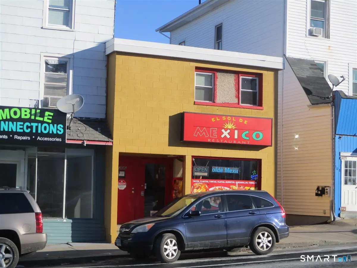 306 East Main Street, Meriden