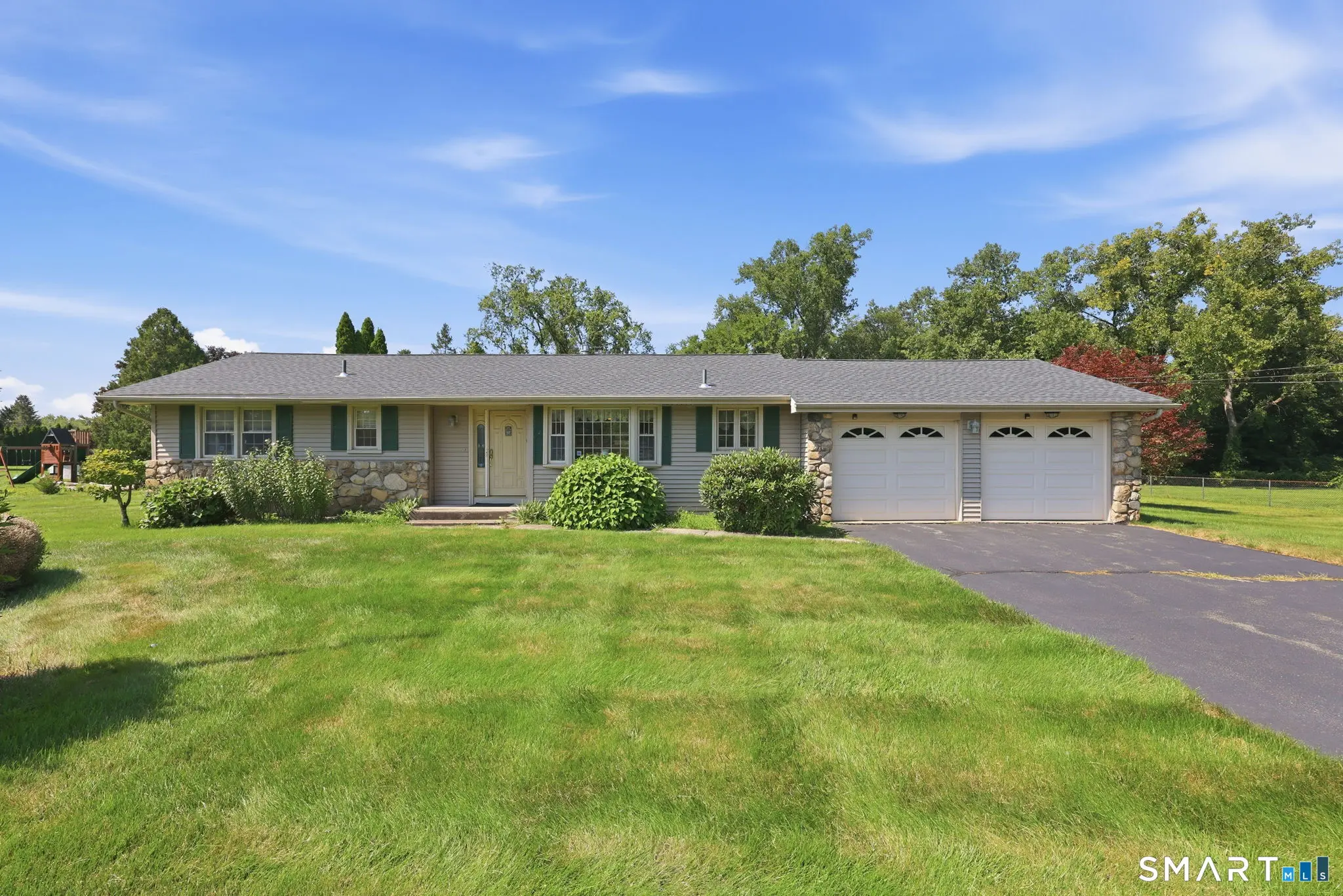 57 Shaker Road, Somers