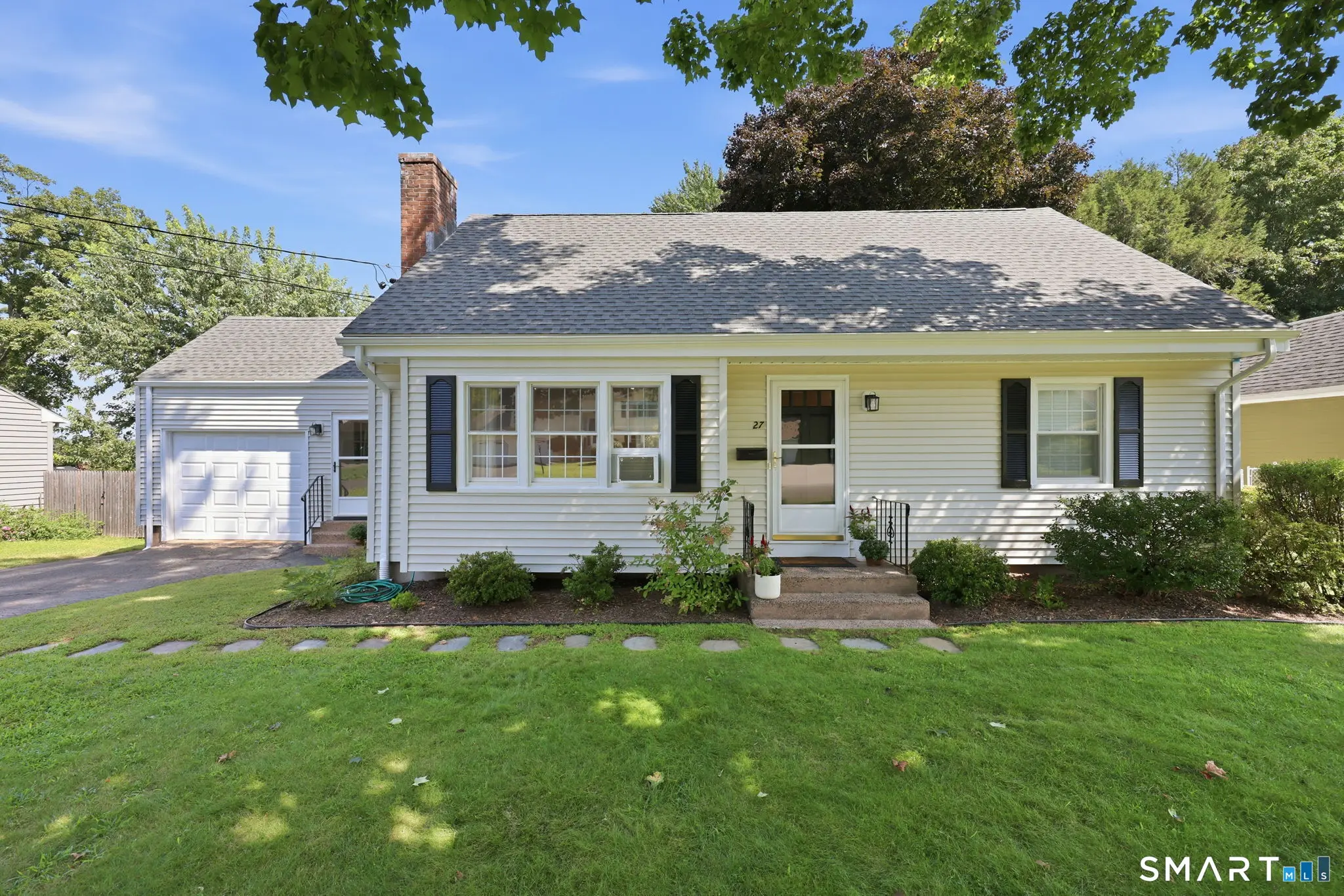 27 Edgewood Road, Portland