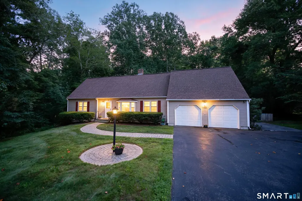 5 Northwinds Drive, Essex