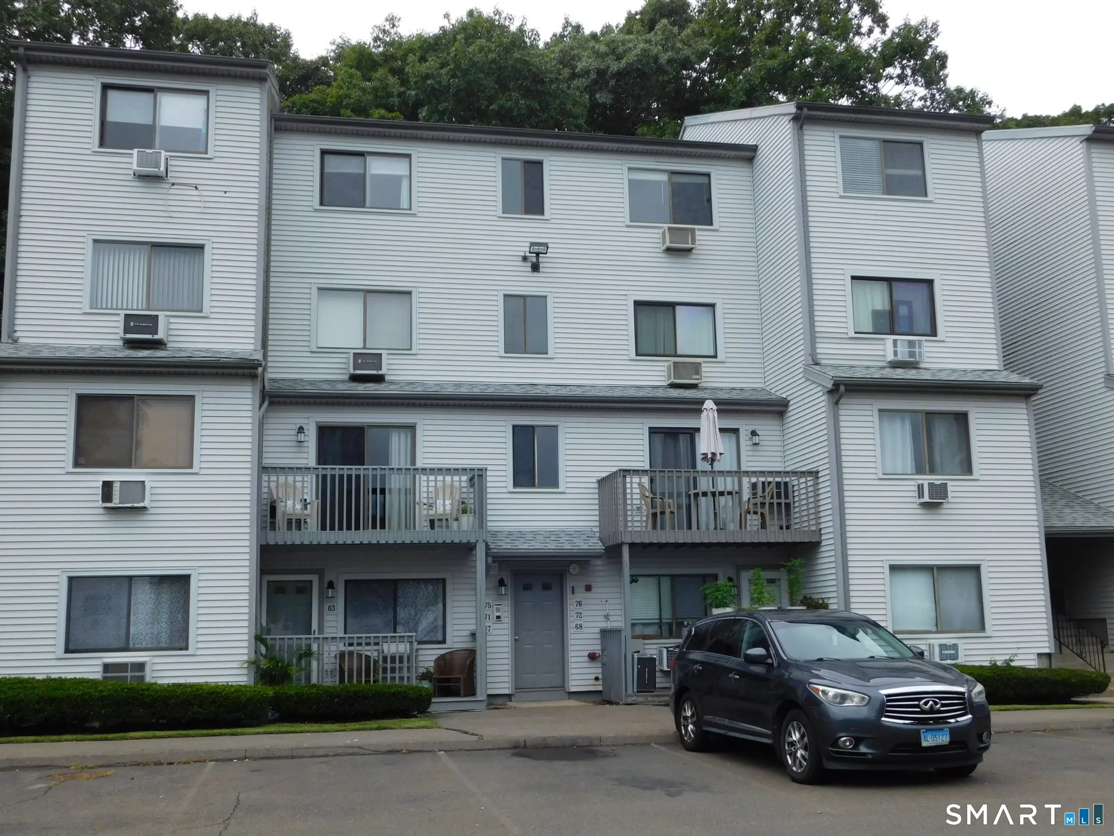 330 Savin Avenue 67, West Haven