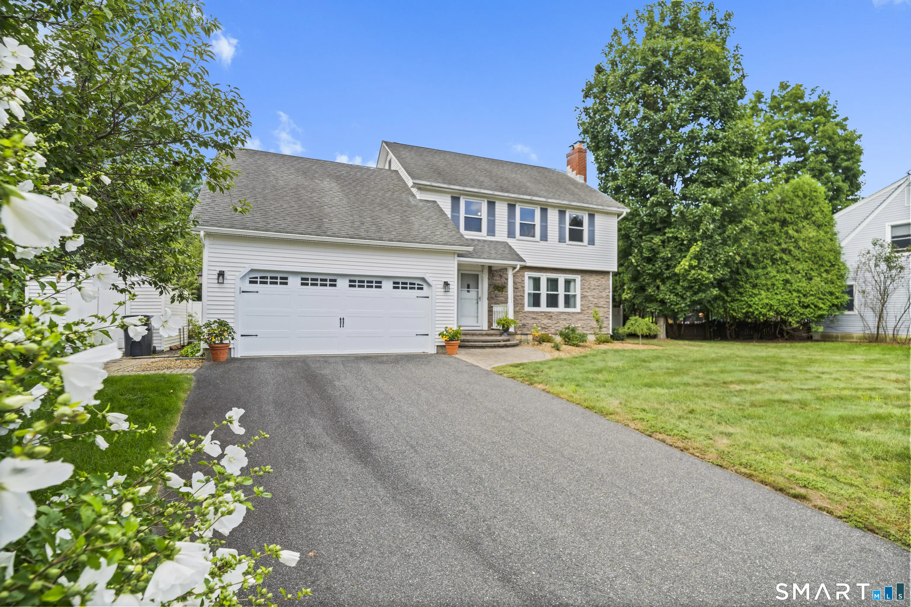 78 Spruceland Road, Enfield