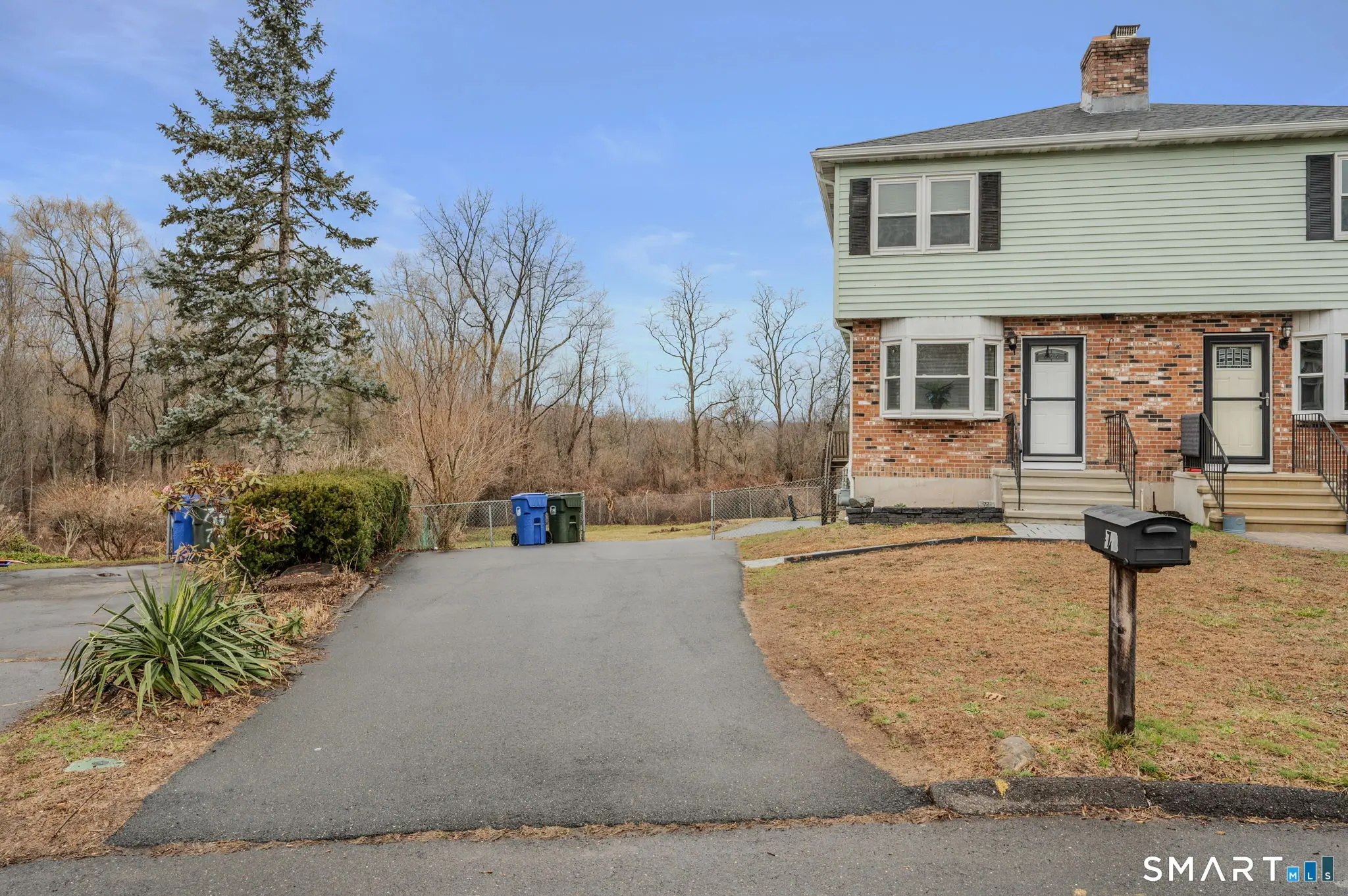 72 Ponderosa Lane, Newington